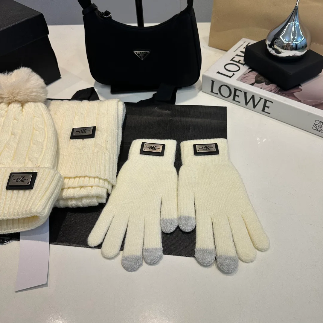 Головные Уборы Calvin Klein 420569