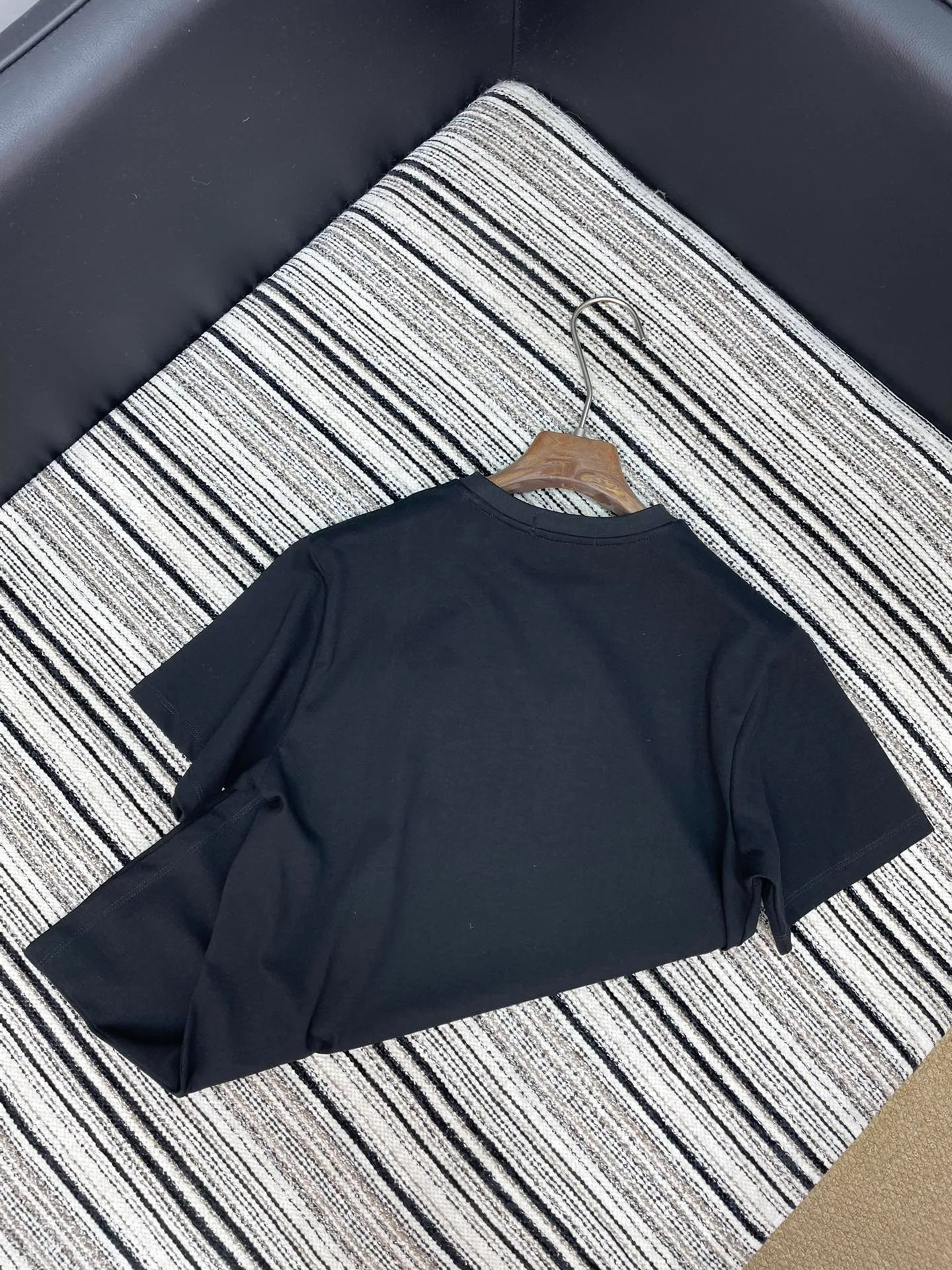 Футболки Женские Louis Vuitton 1023988