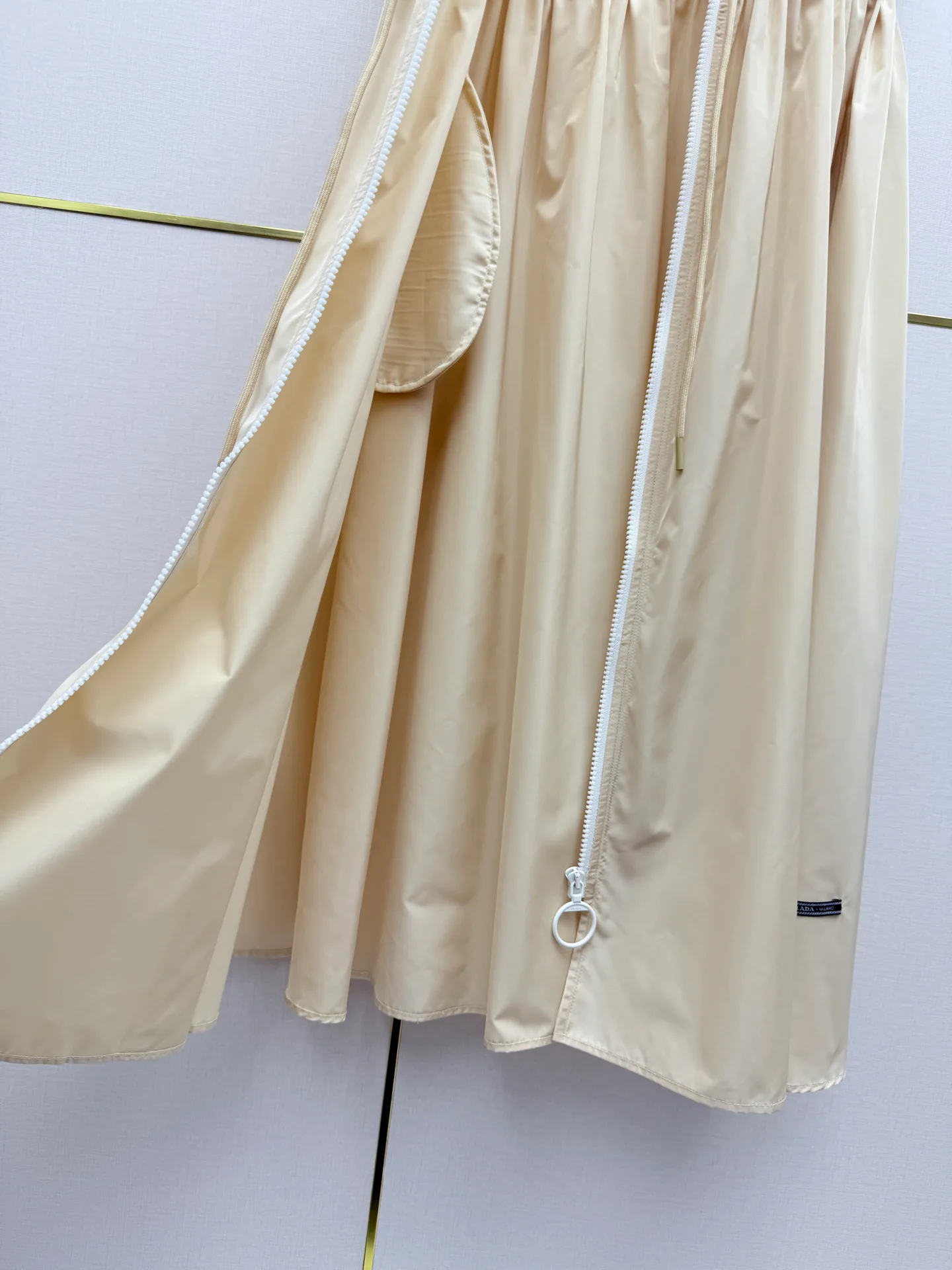 Платья Женские Prada 10443258