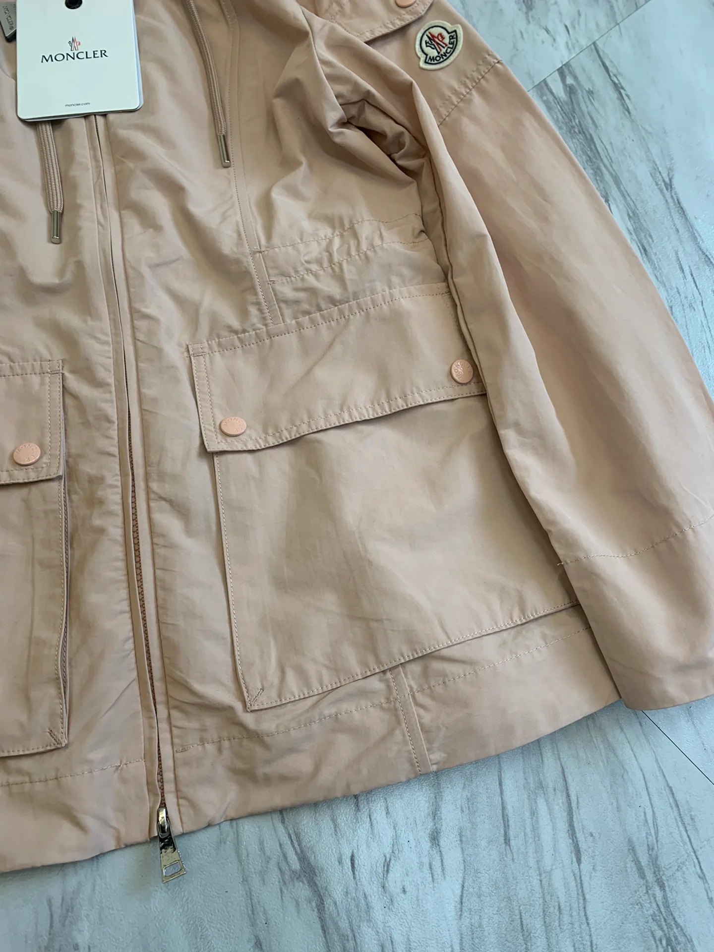 Куртки И Пуховики Женские Moncler 11408030