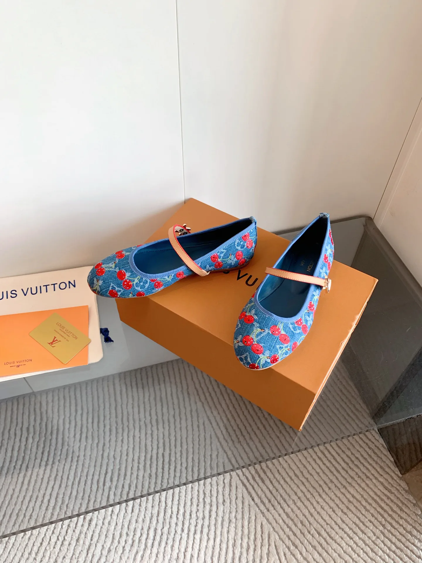 Туфли Женские Louis Vuitton 11809027