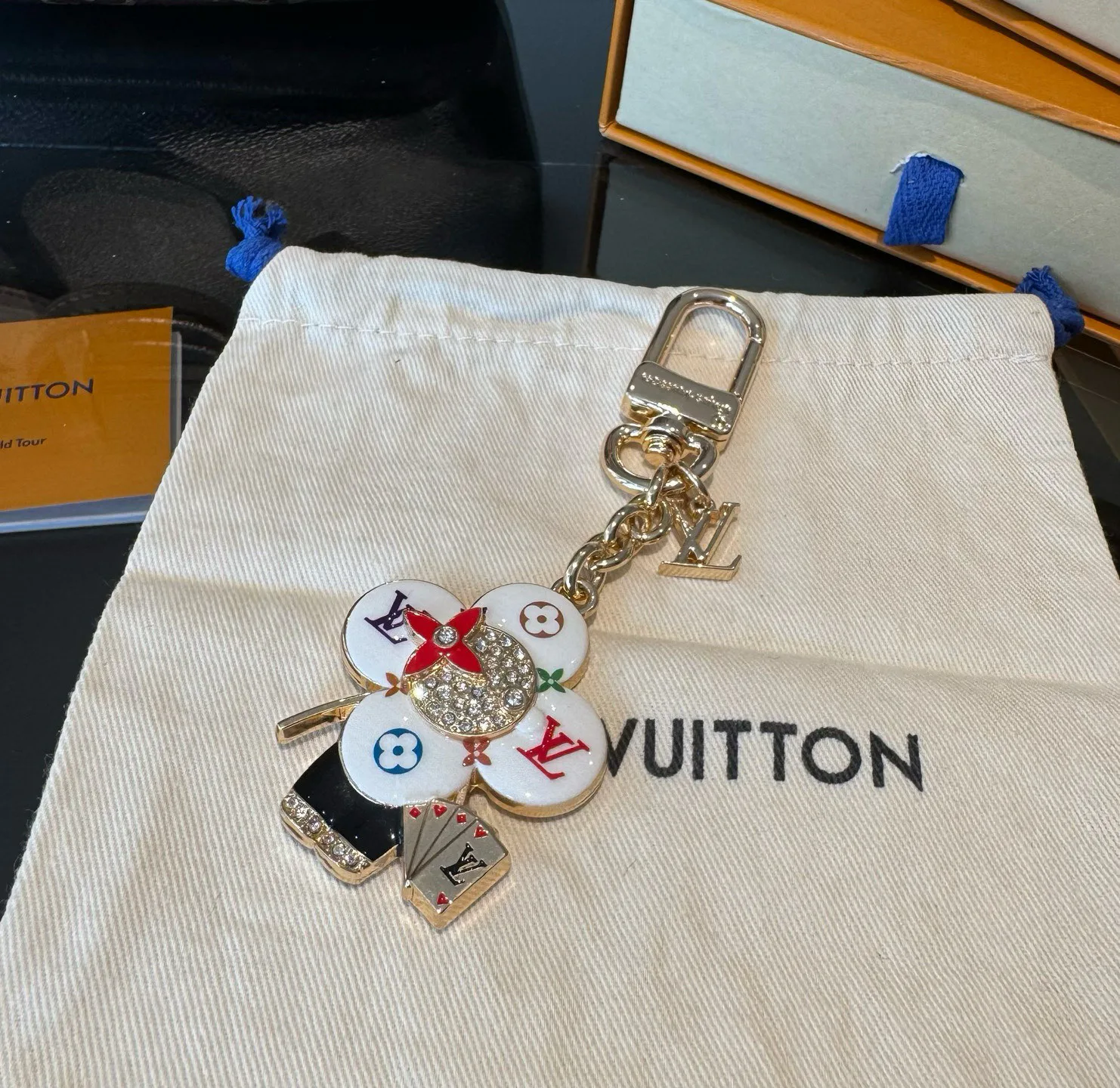 Ключницы Louis Vuitton 427624