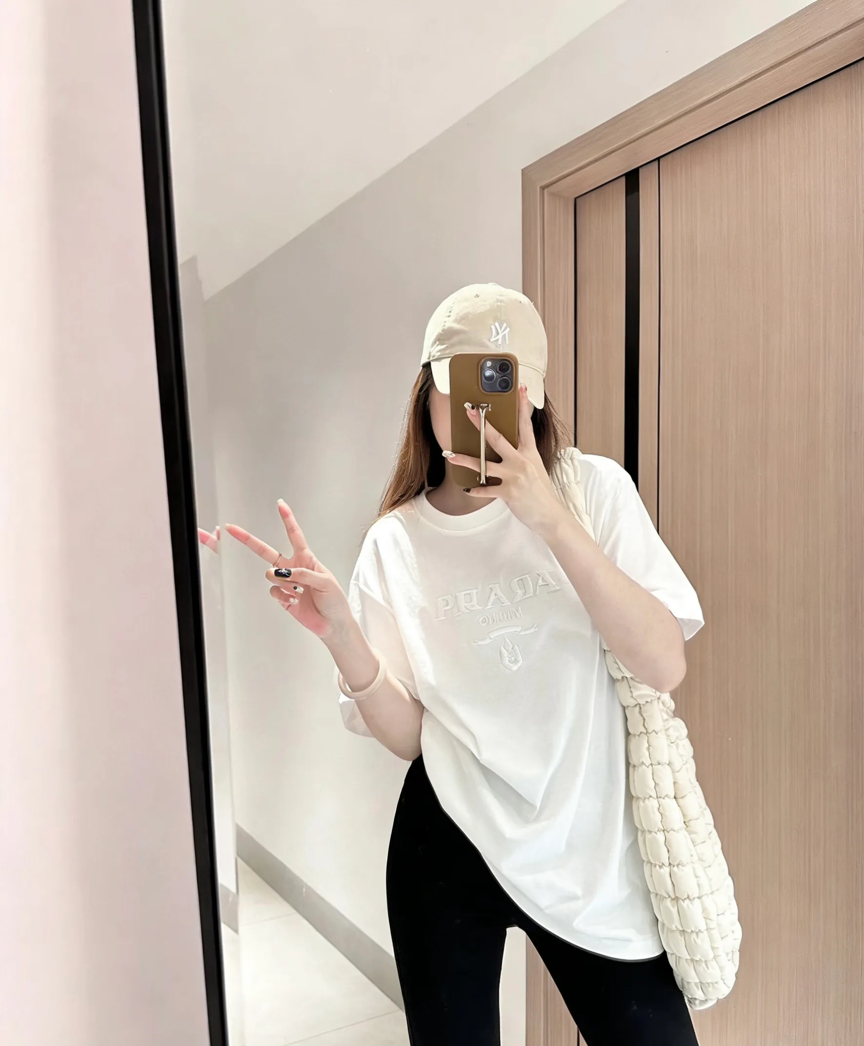 Футболки Мужские Prada 13370641