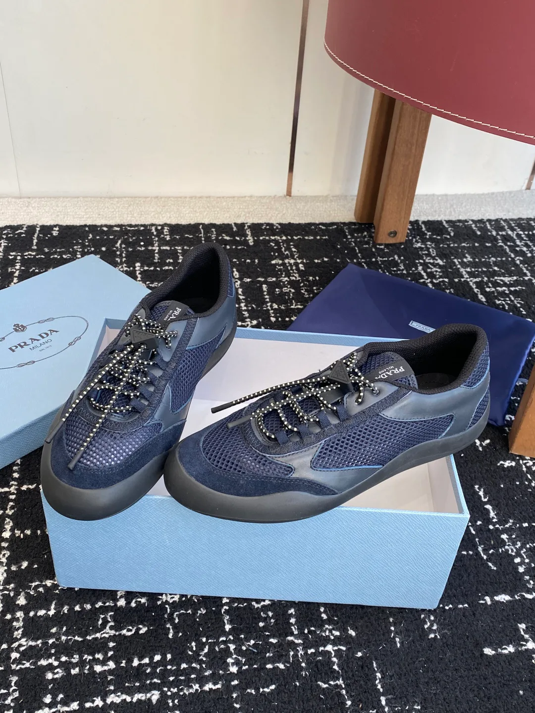 Кроссовки Женские Prada 11540546