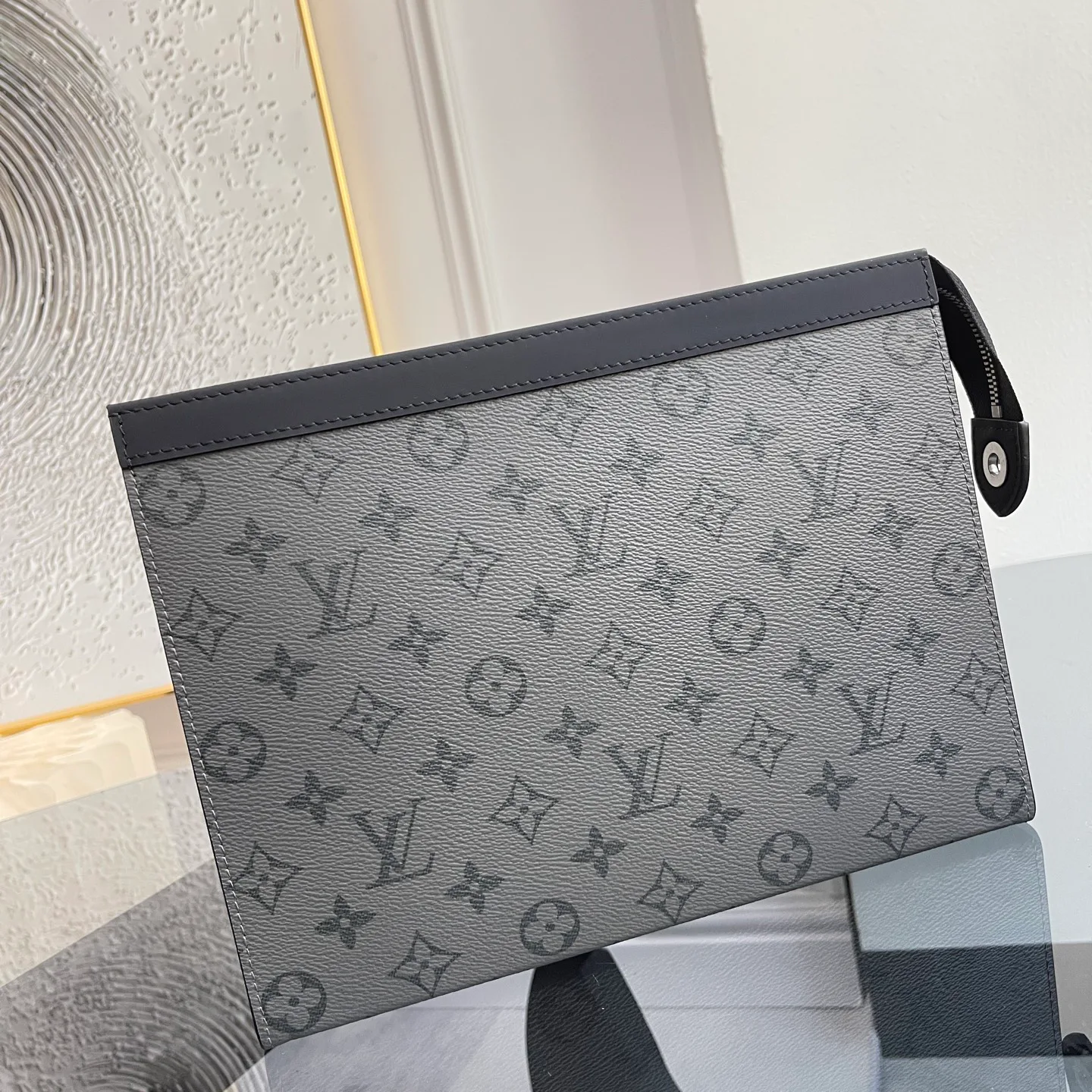 Клатчи Женские Louis Vuitton 11668944