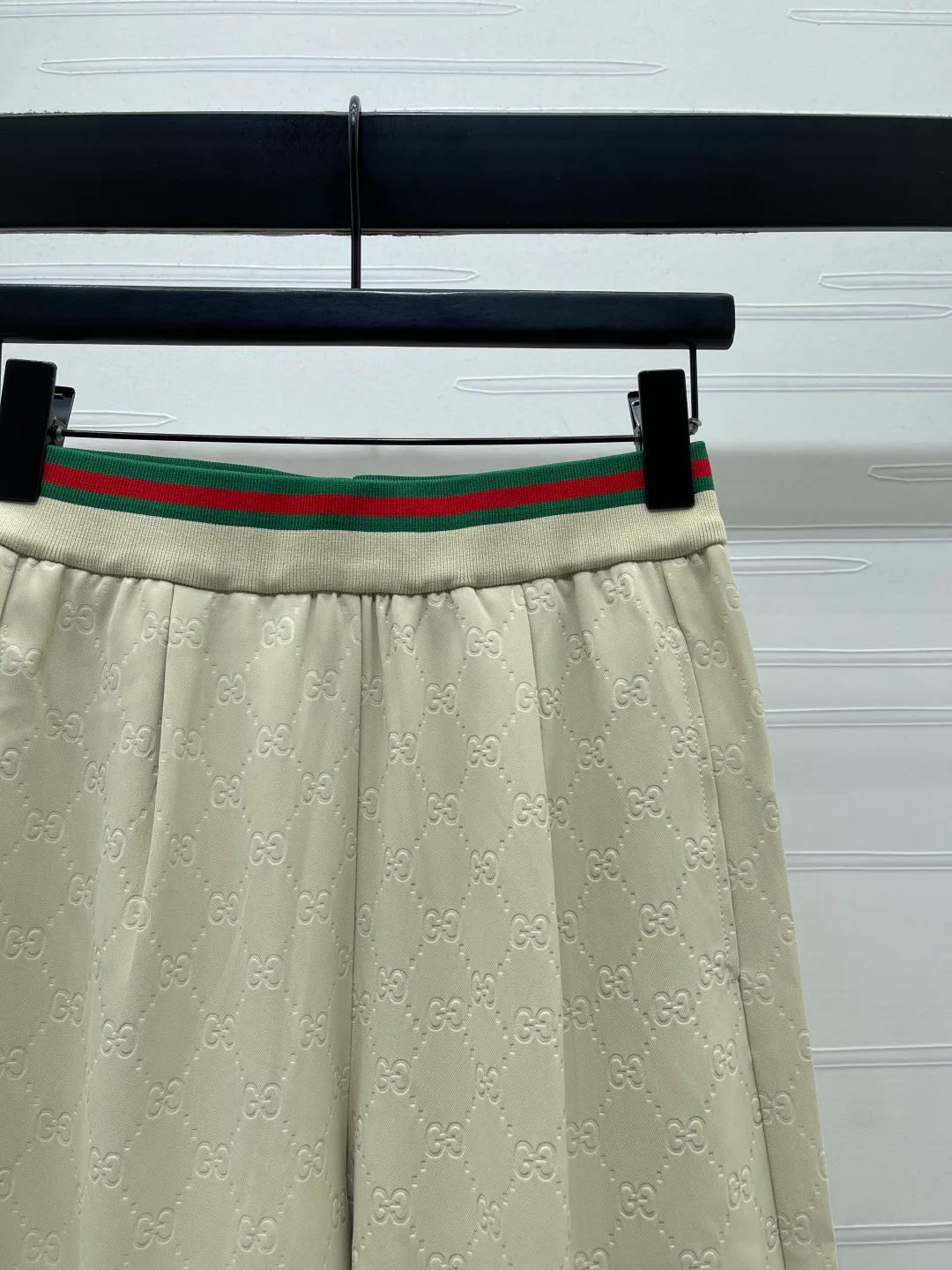 Брюки Женские Gucci 10654103