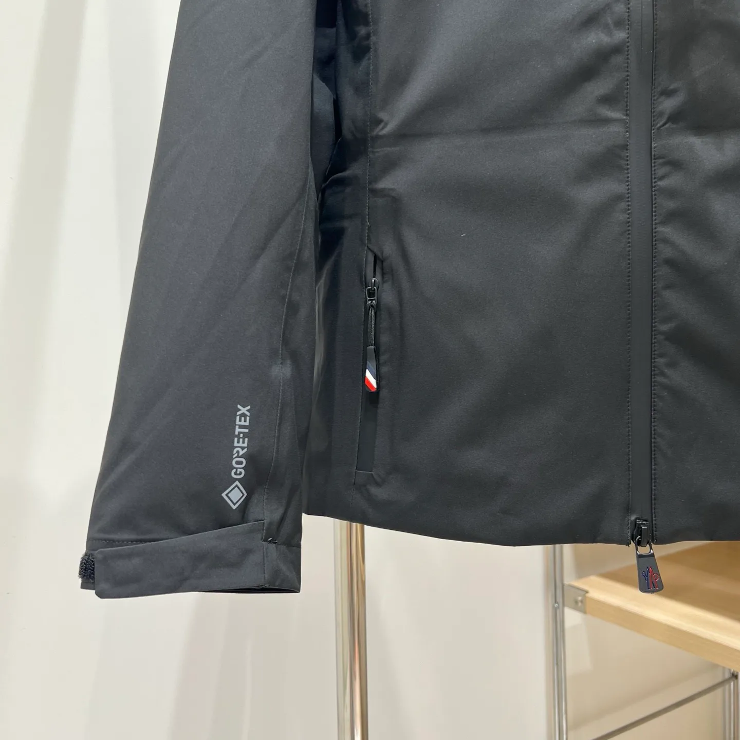 Куртки И Пуховики Женские Moncler 18131361