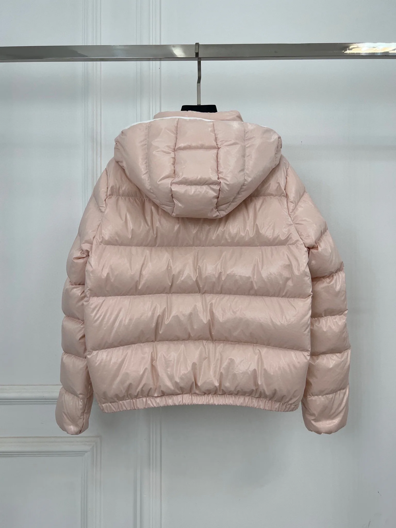 Куртки И Пуховики Женские Moncler 18416223
