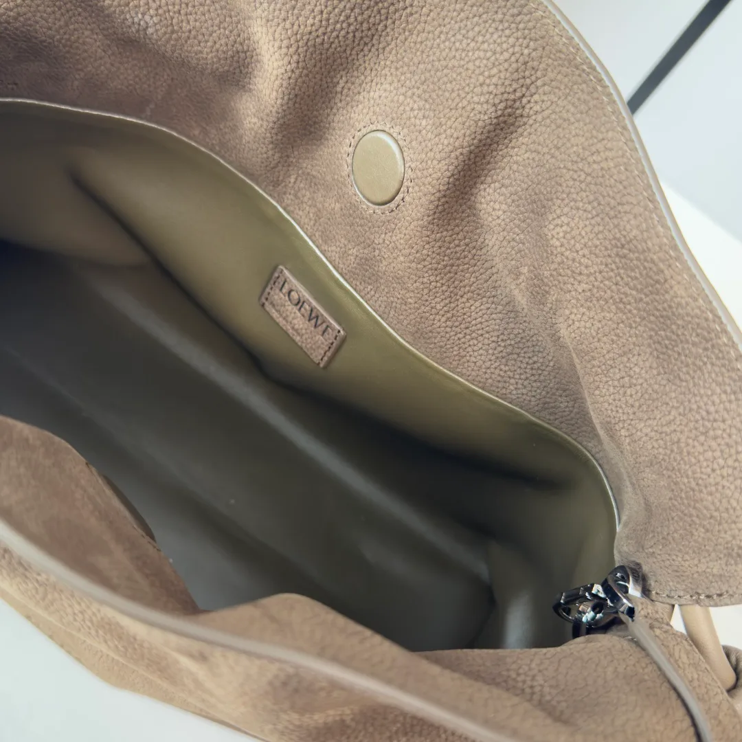 Классические Сумки Женские Loewe 11674505