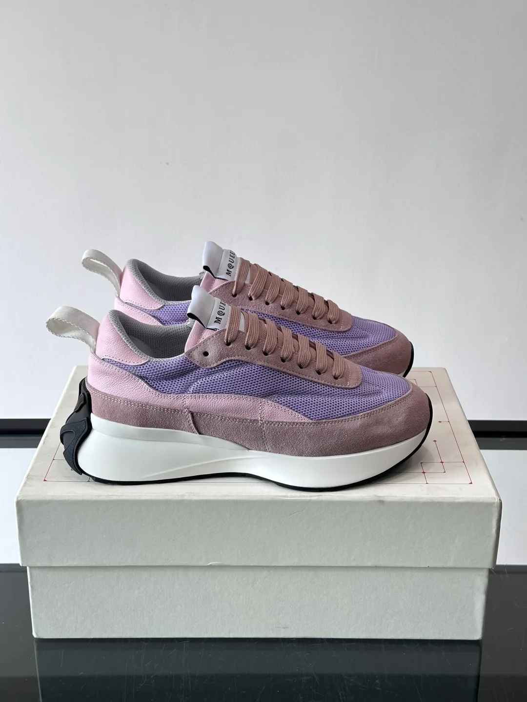 Кроссовки Женские Alexander Mcqueen 11228463