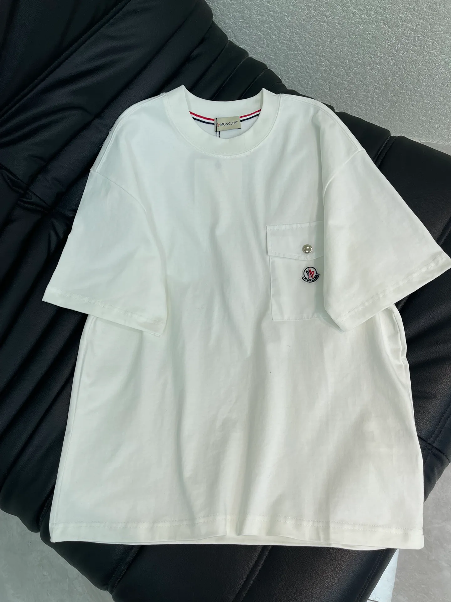 Футболки Женские Moncler 11340571