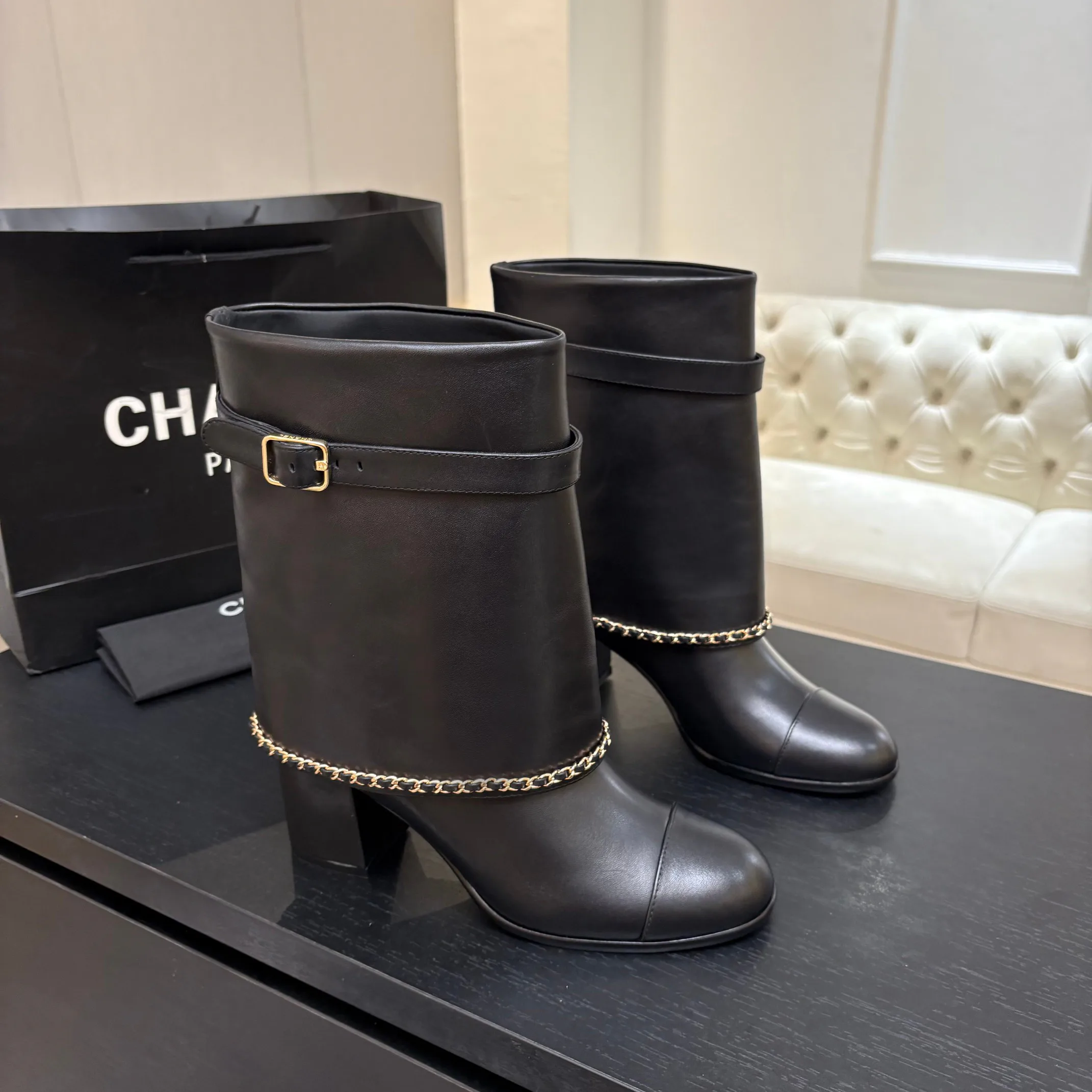 Сапоги Женские Chanel 17785953