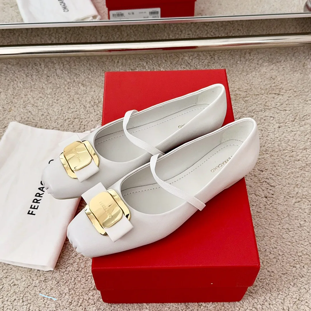 Балетки Женские Salvatore Ferragamo 20298