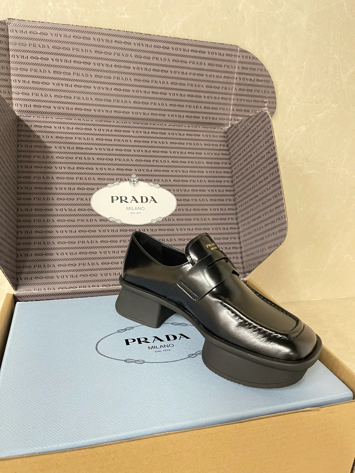 Лоферы И Мокасины Женские Prada 23263