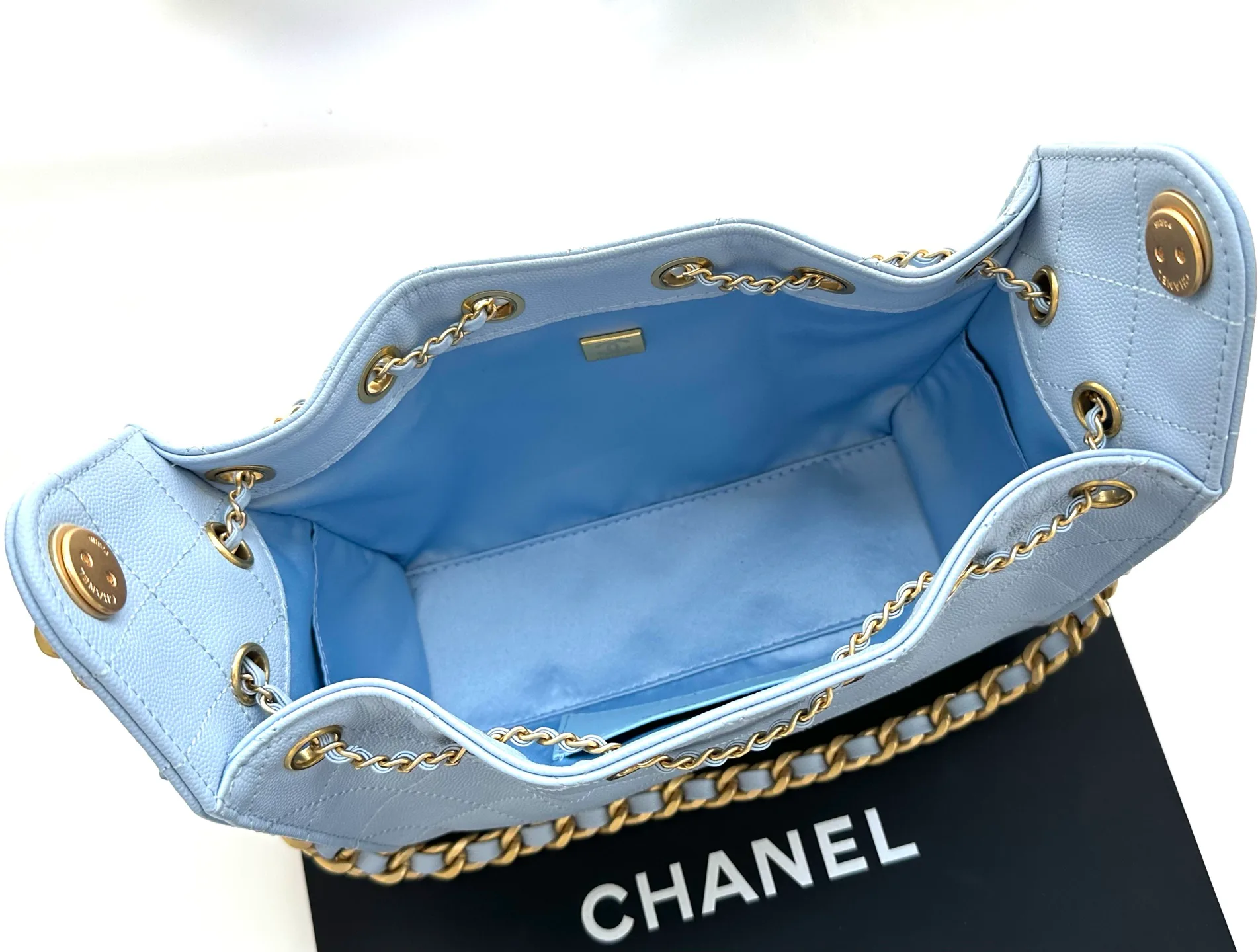 Классические Сумки Женские Chanel 17424378