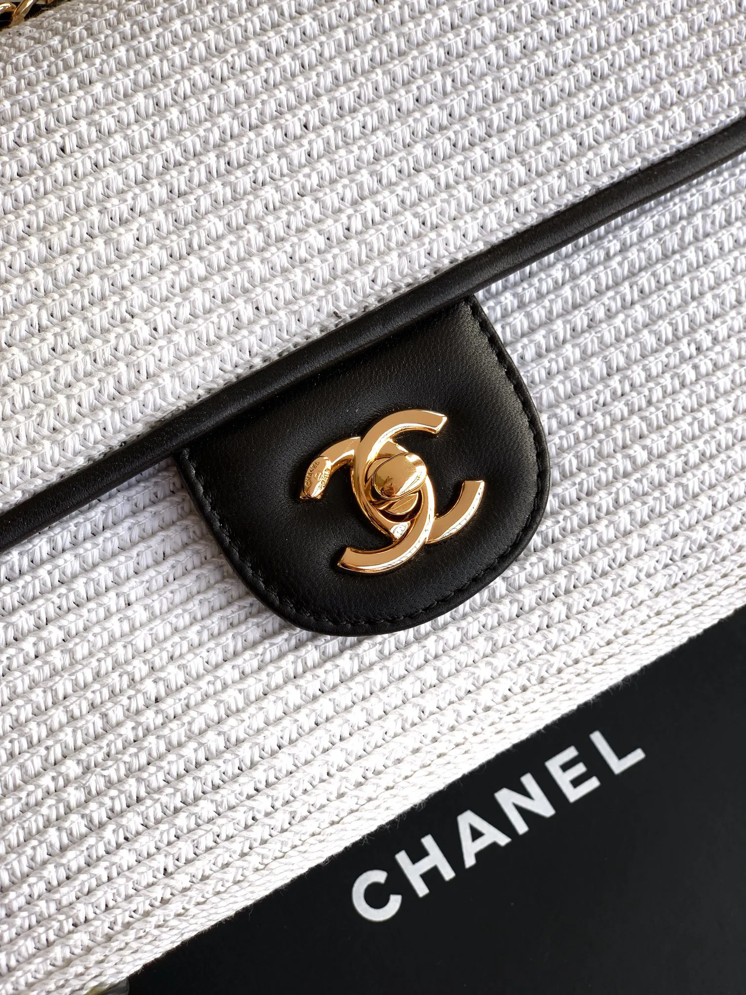 Классические Сумки Женские Chanel 12779123