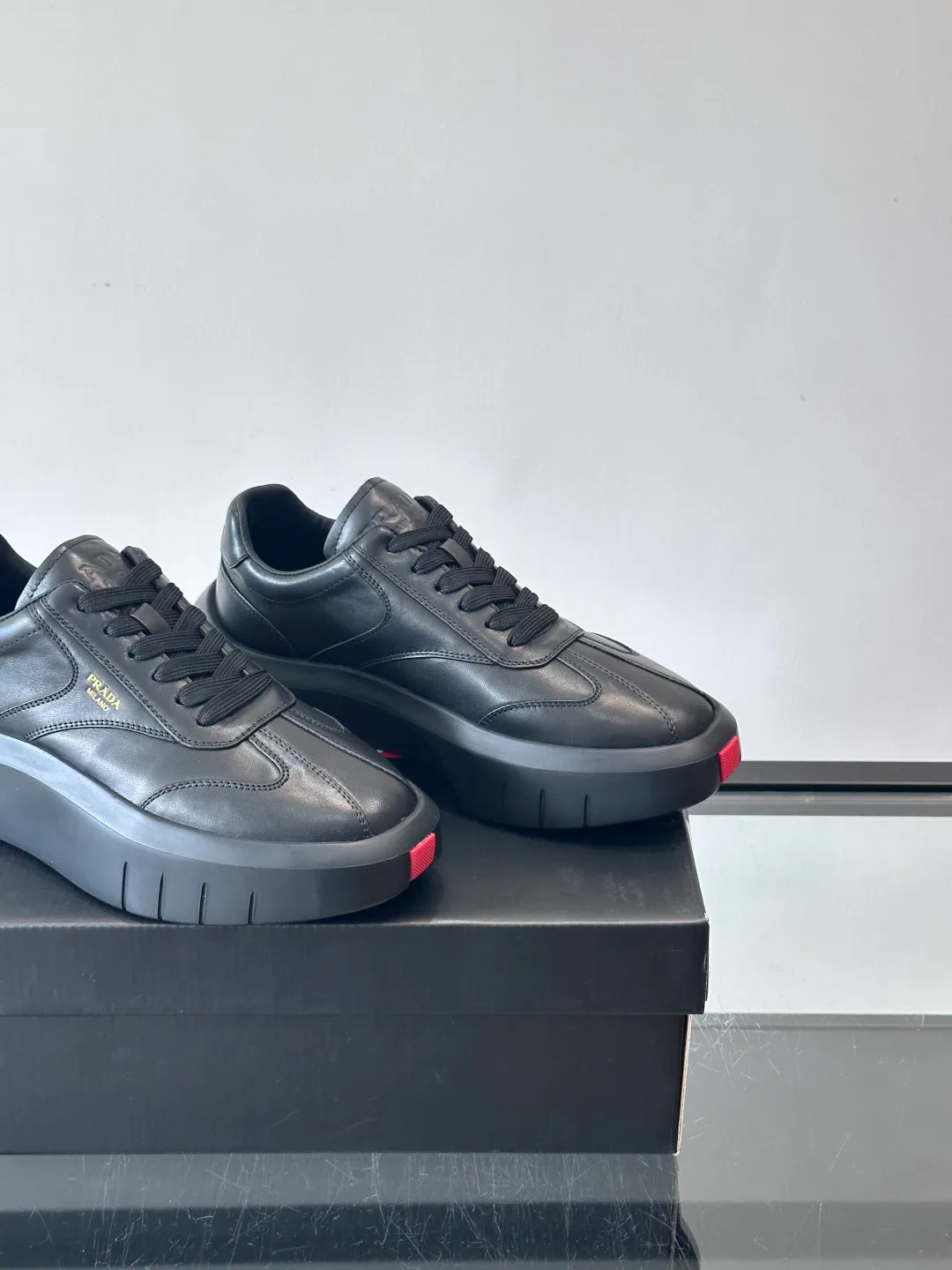 Кроссовки Мужские Prada 10822671