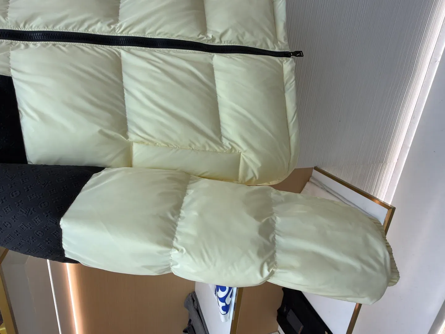 Куртки И Пуховики Мужские Louis Vuitton 1566541