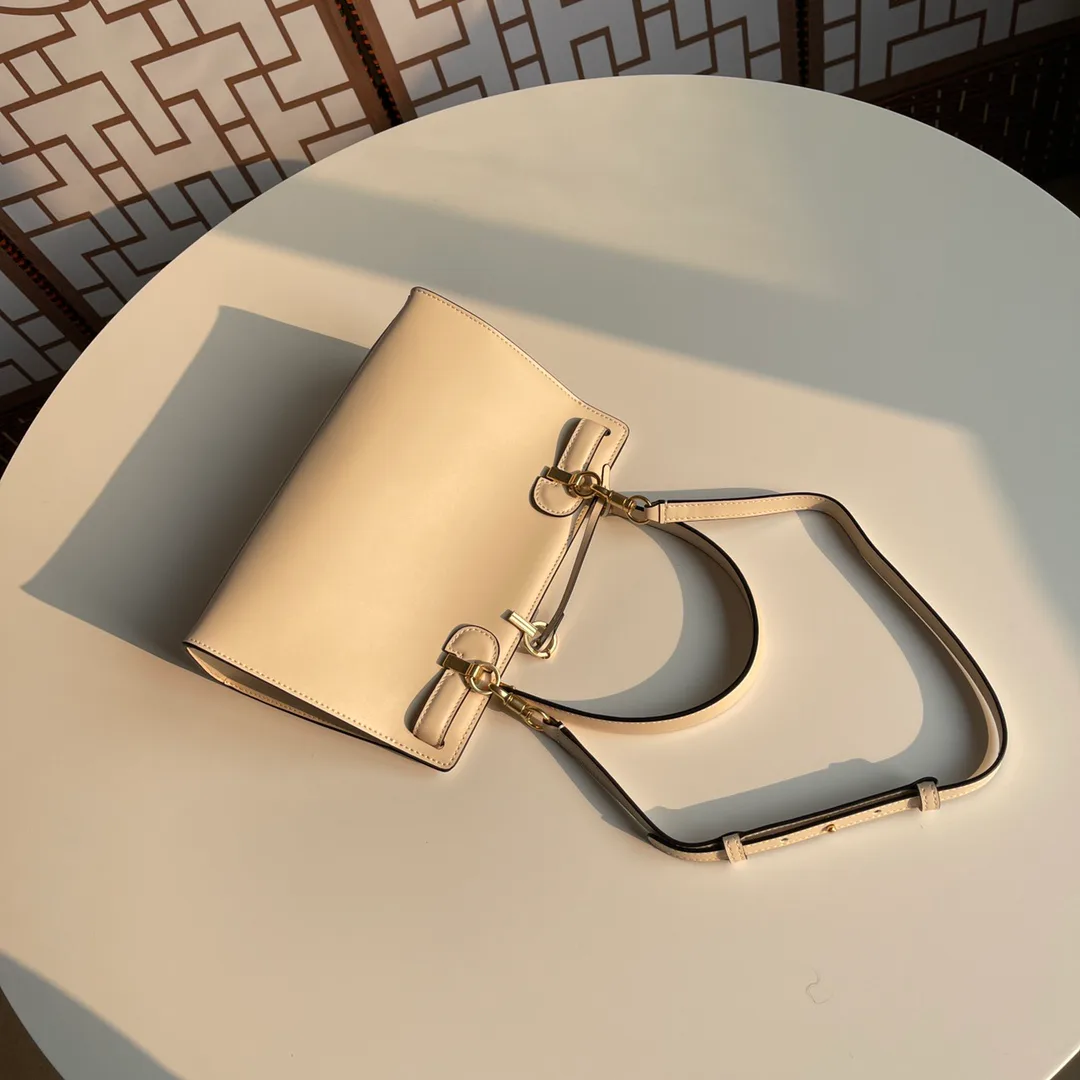 Сумки На Ремне Женские Tory Burch 22910