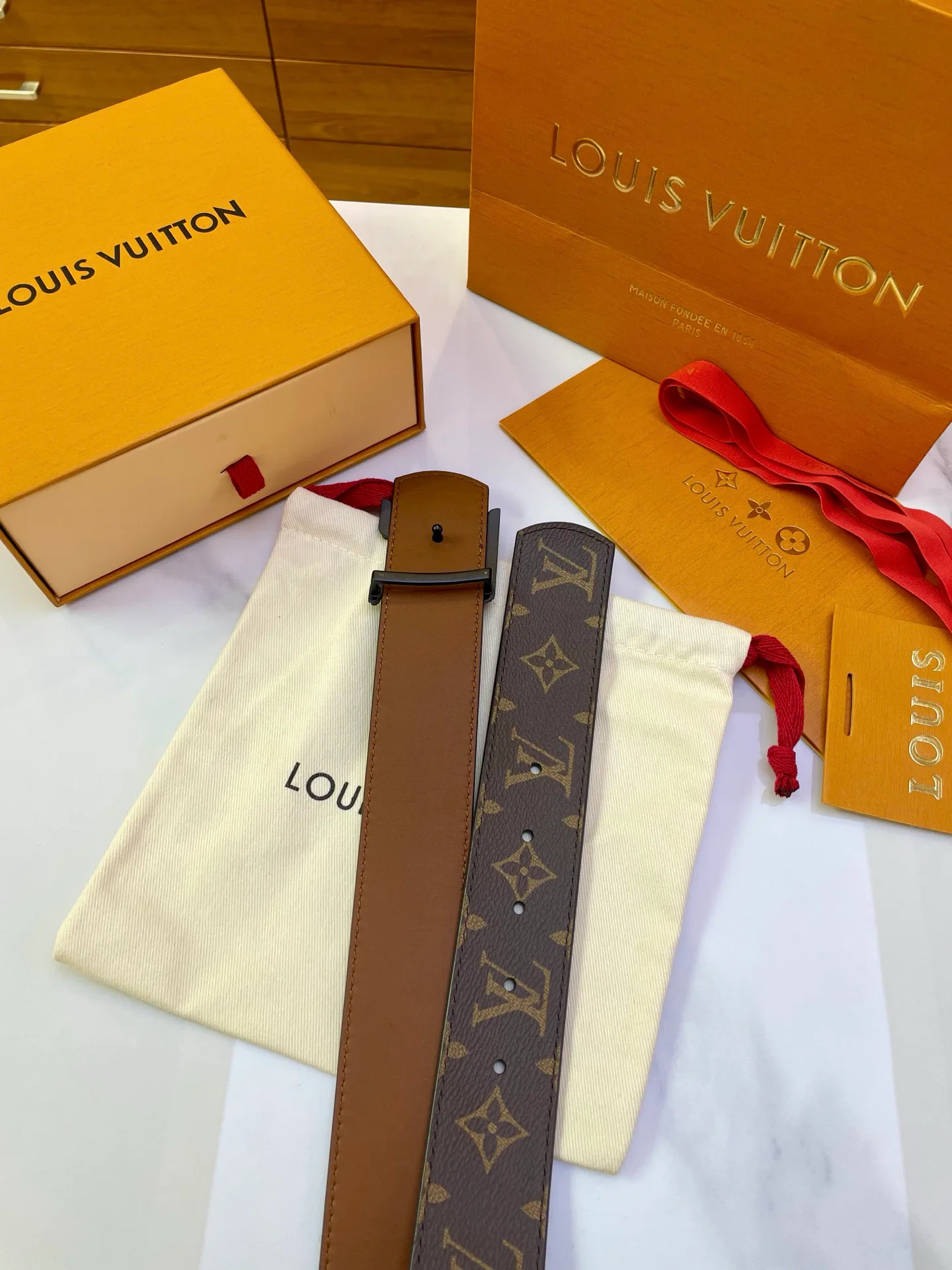 Ремни Louis Vuitton 11406576