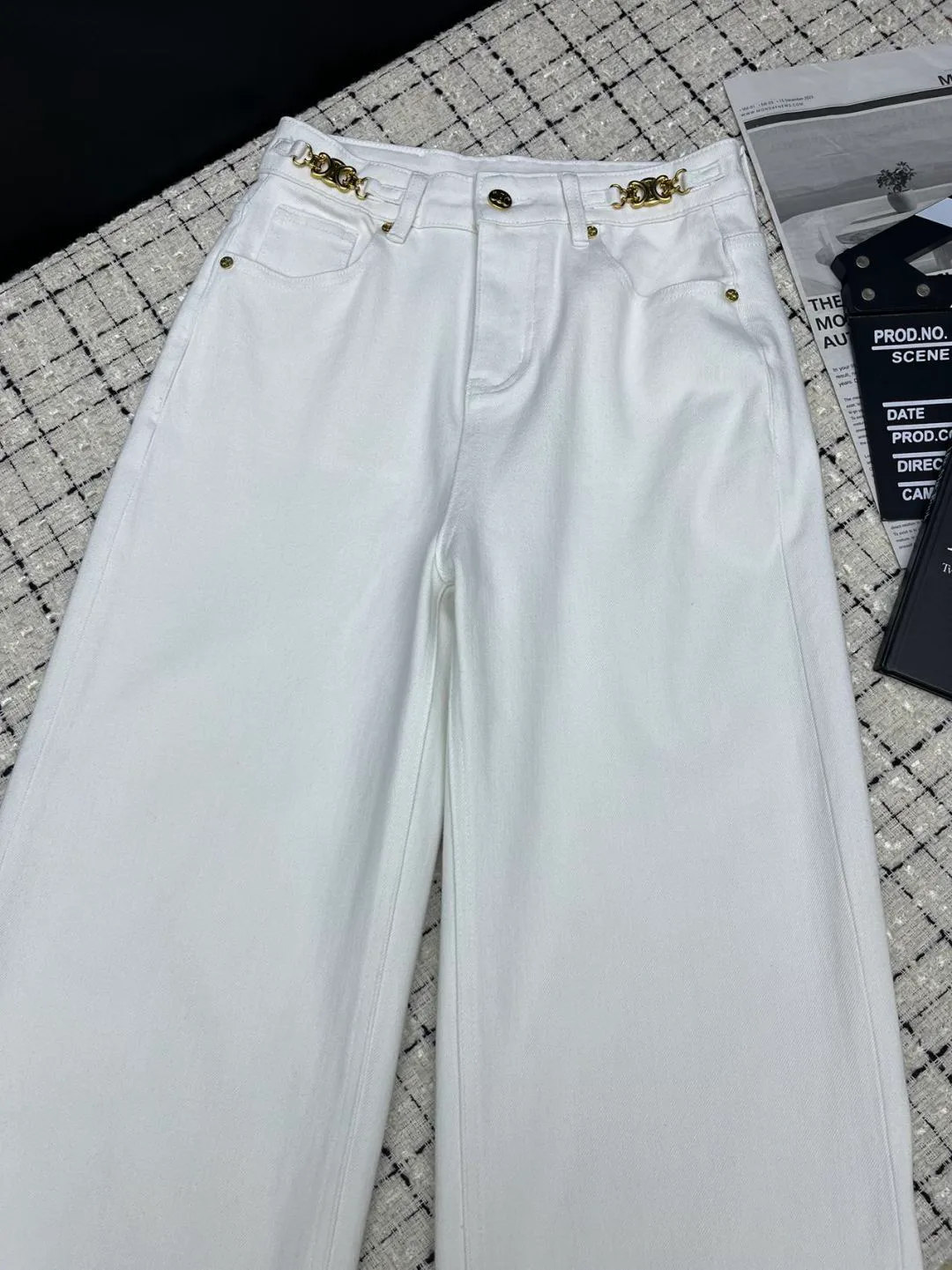 Джинсы Женские Celine 18864290