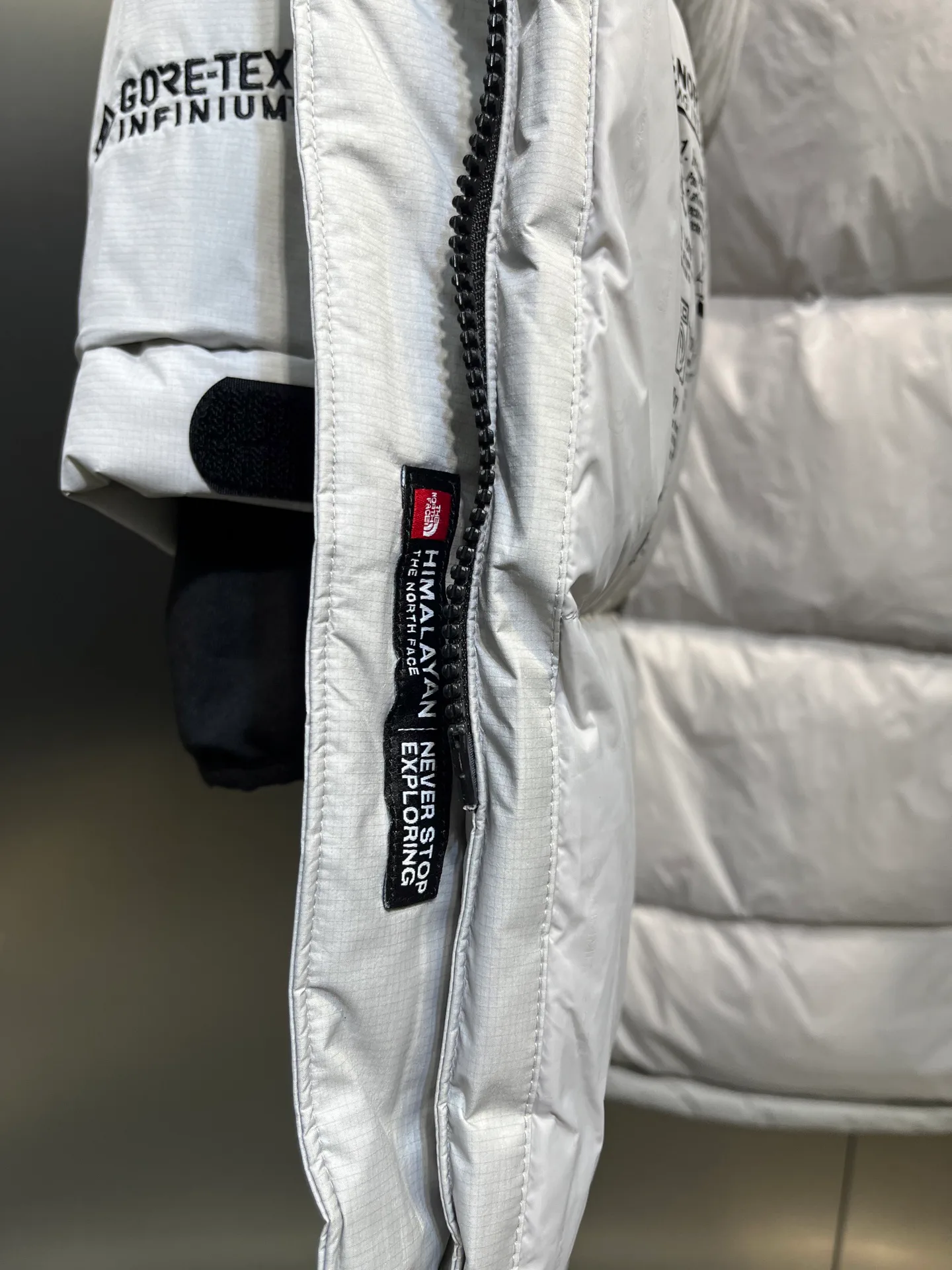 Куртки И Пуховики Женские The North Face 18130440