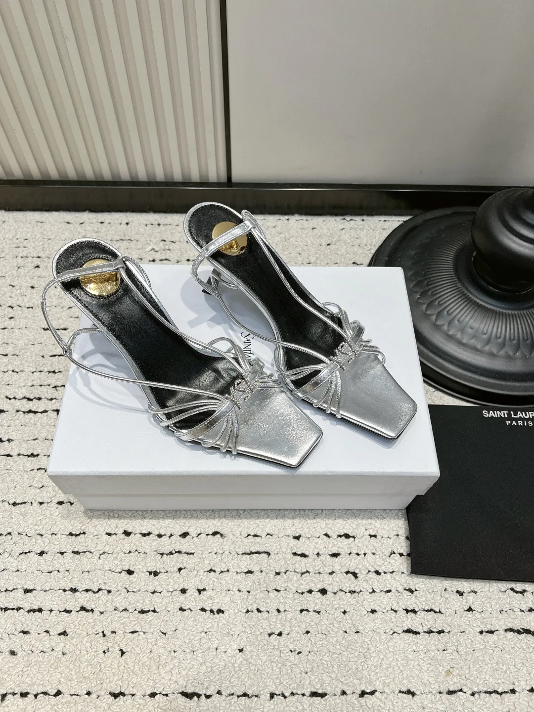 Босоножки Женские Saint Laurent 17578060