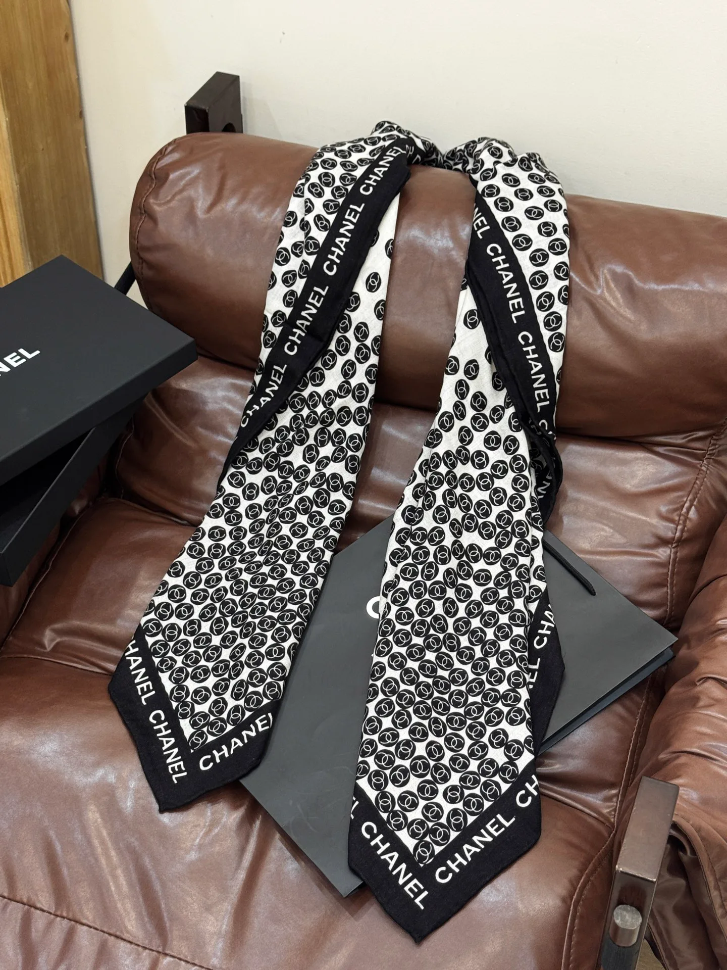 Шарфы Chanel 163736