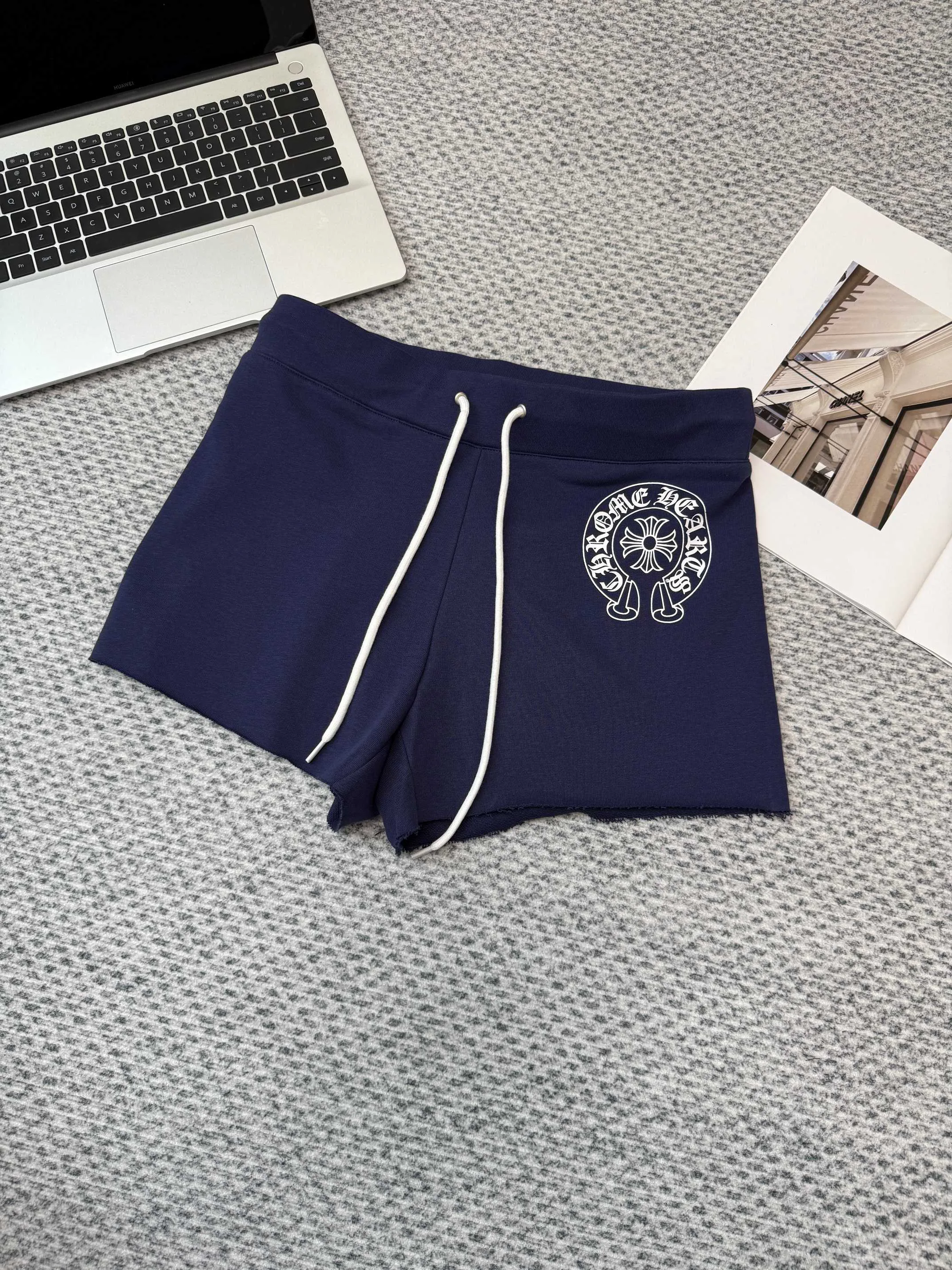 Шорты Женские Chrome Hearts 13425743