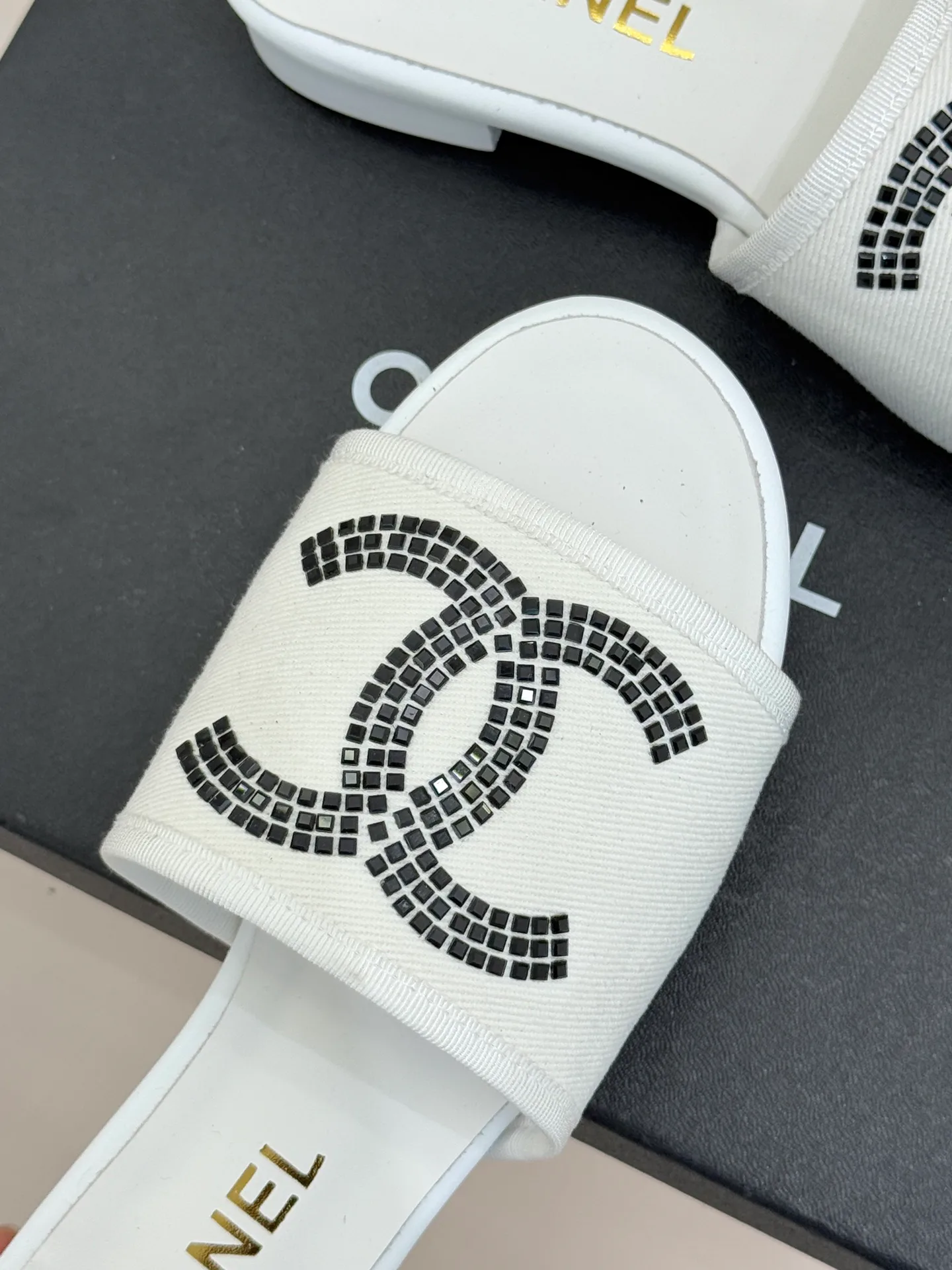 Босоножки Женские Chanel 11167377