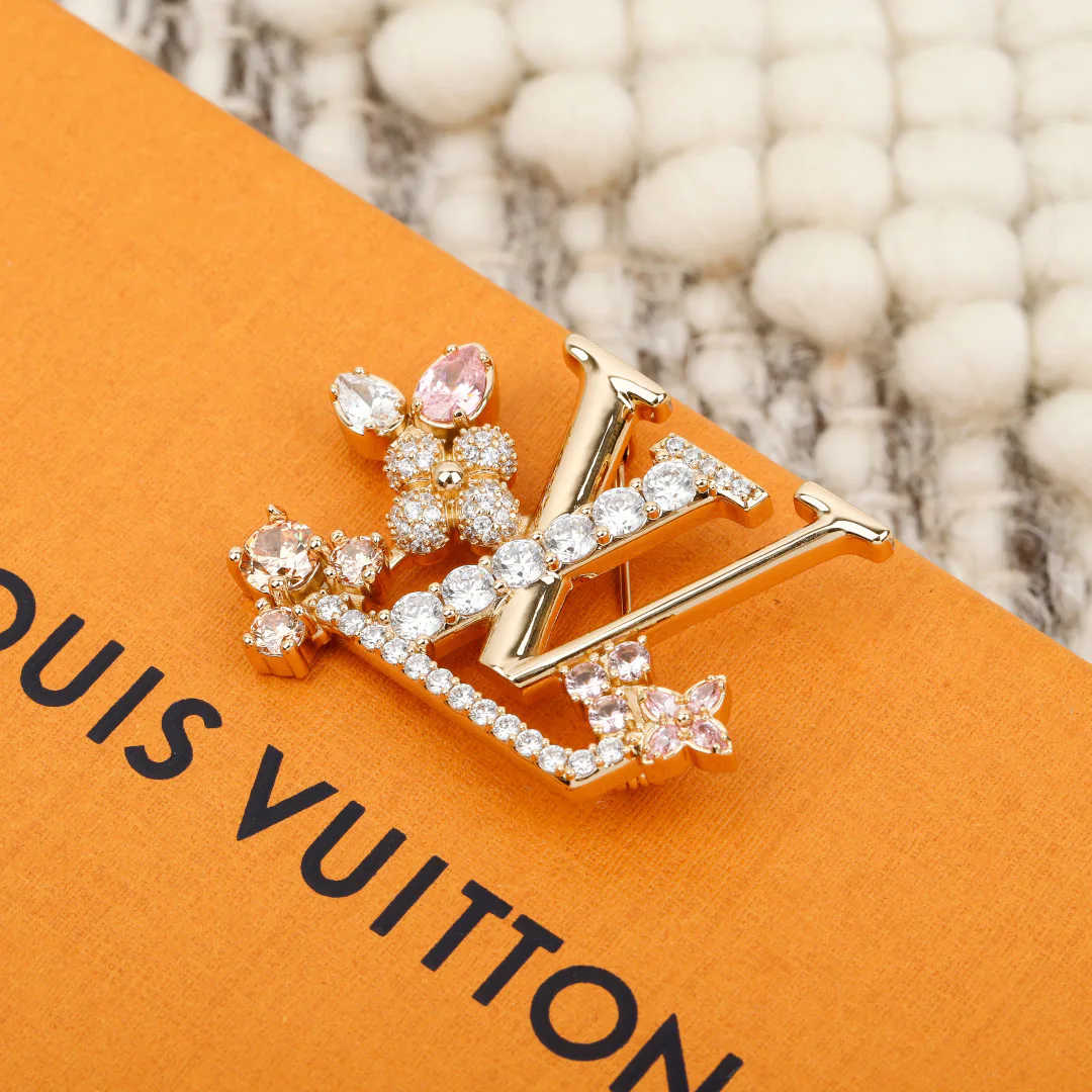 Бижутерия Louis Vuitton 18356037