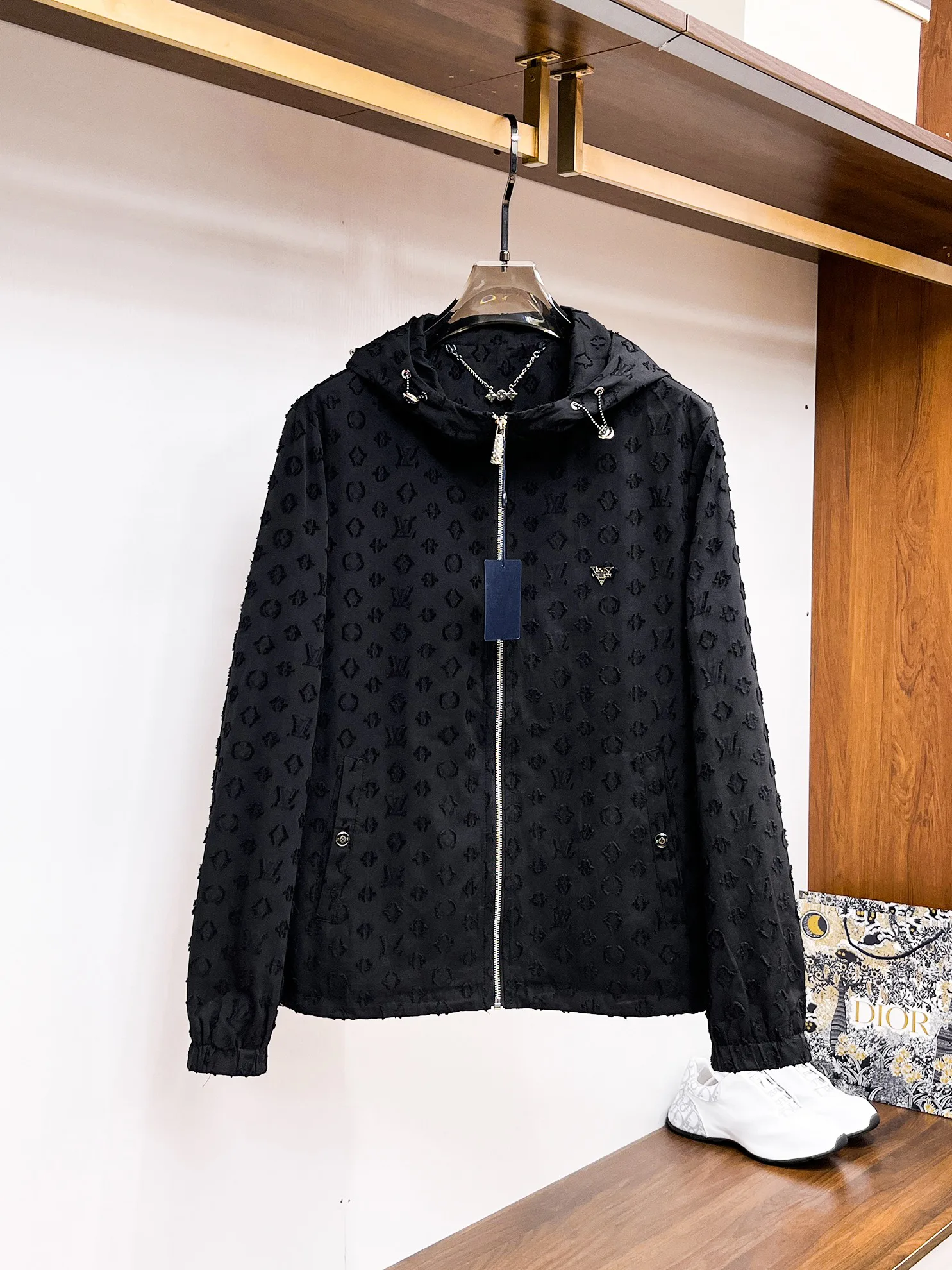 Куртки И Пуховики Мужские Louis Vuitton 18197246