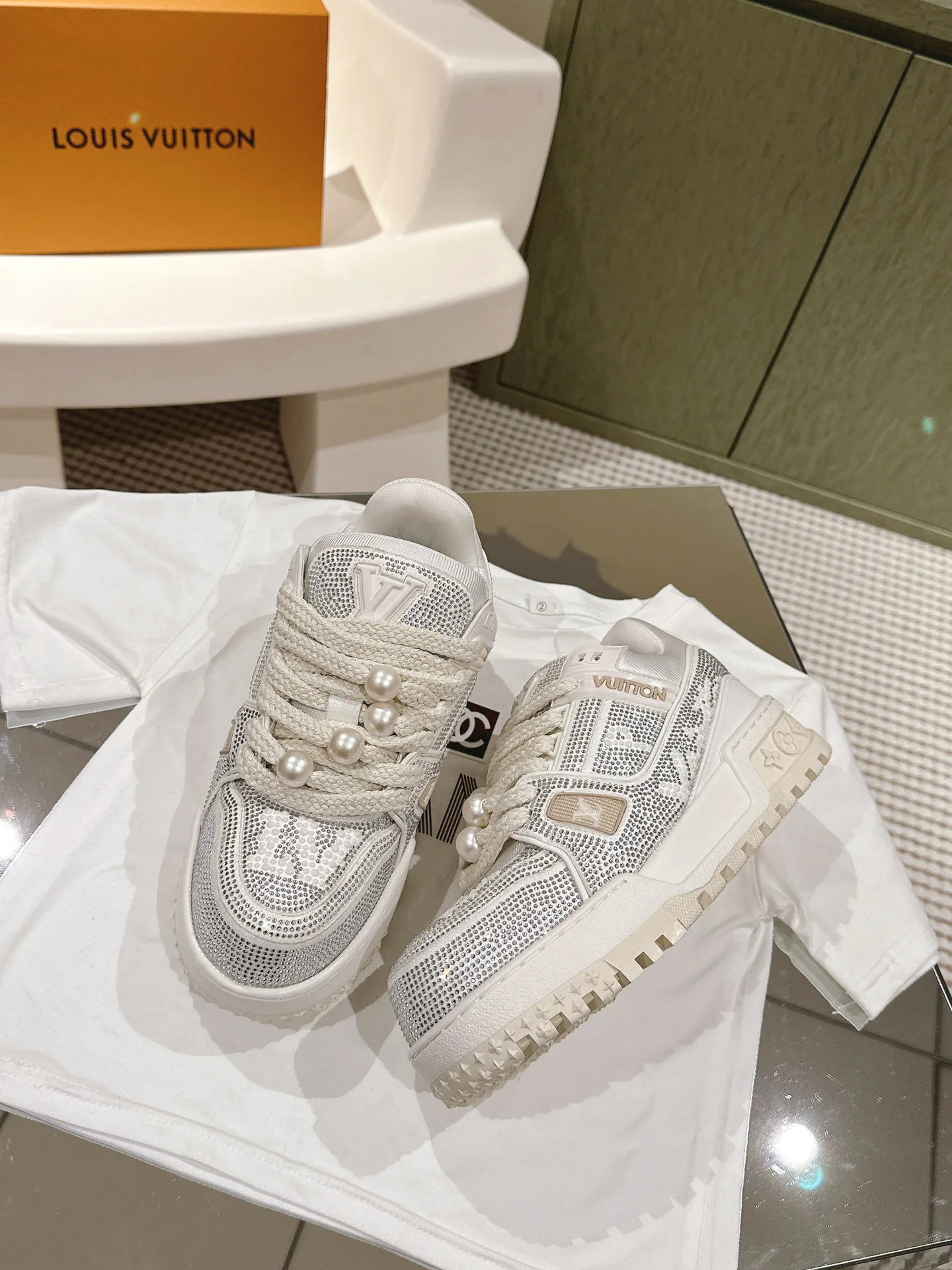 Кроссовки Женские Louis Vuitton 12953