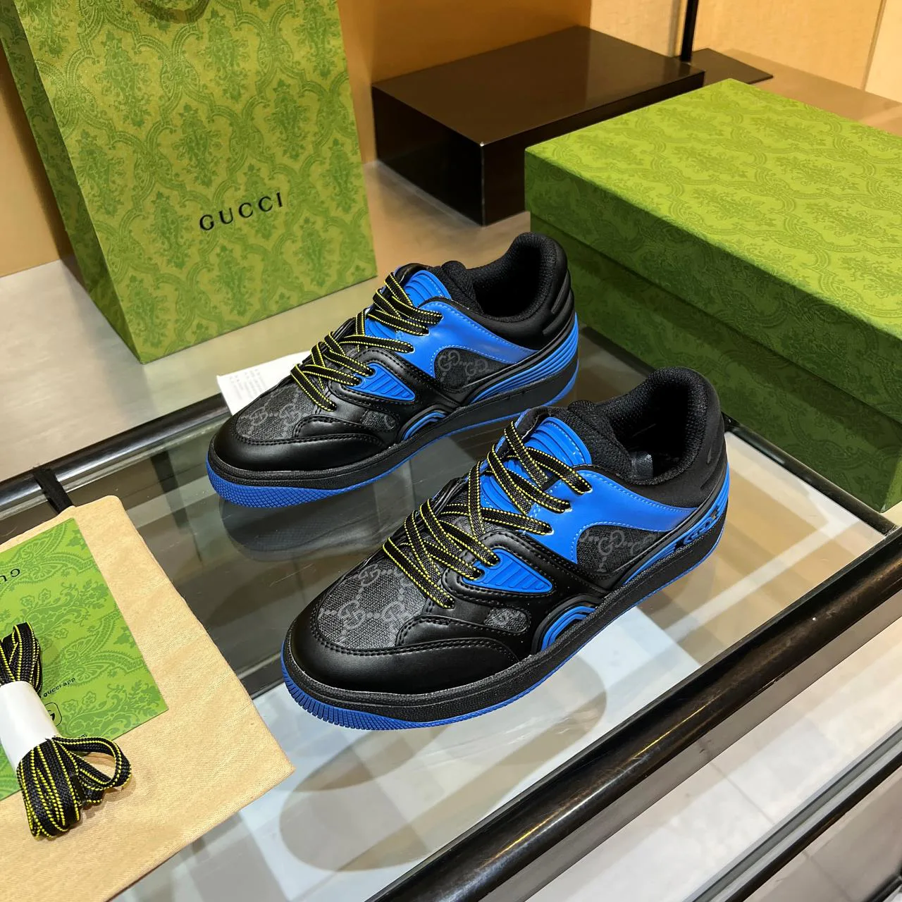 Кроссовки Женские Gucci 24843