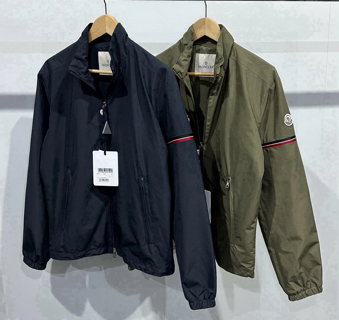 Куртки И Пуховики Мужские Moncler 11350645