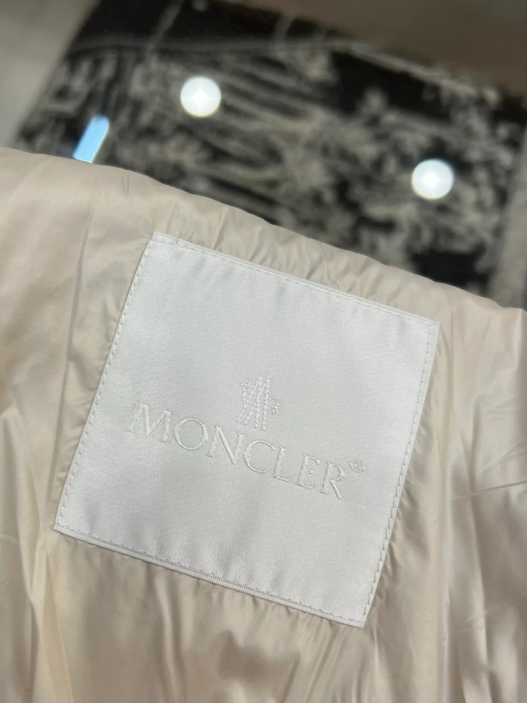 Куртки И Пуховики Мужские Moncler 17480515