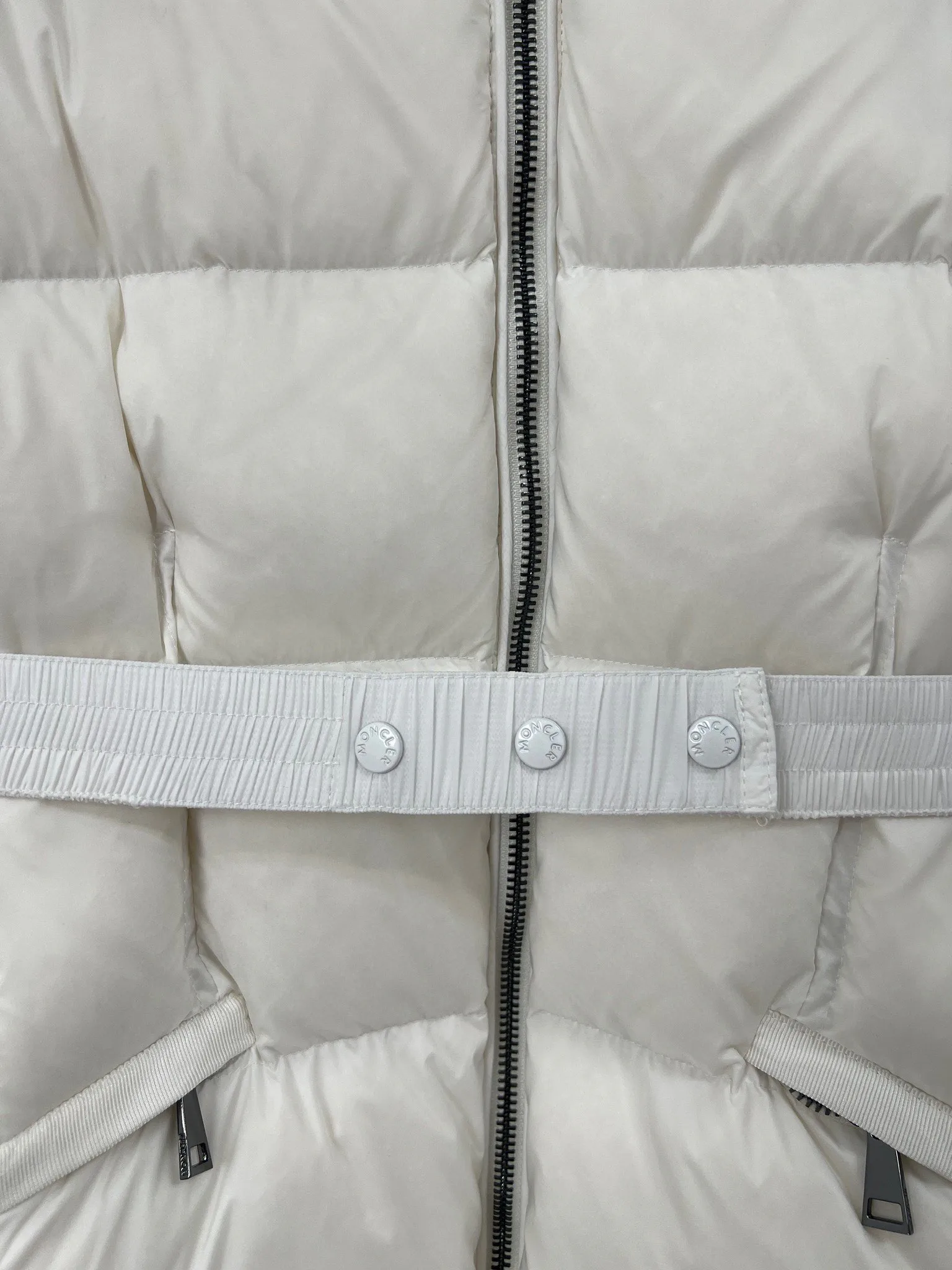 Куртки И Пуховики Женские Moncler 18416114