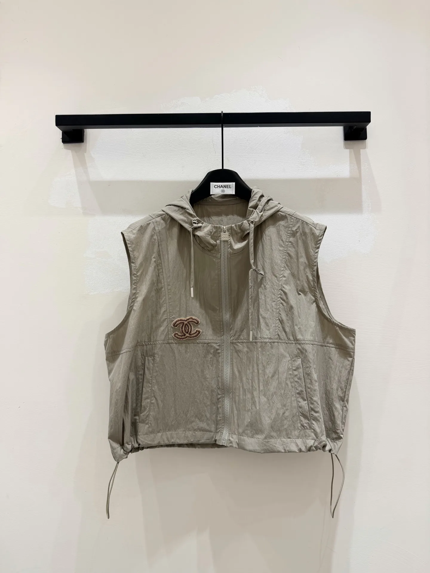 Жилеты Женские Chanel 11698763