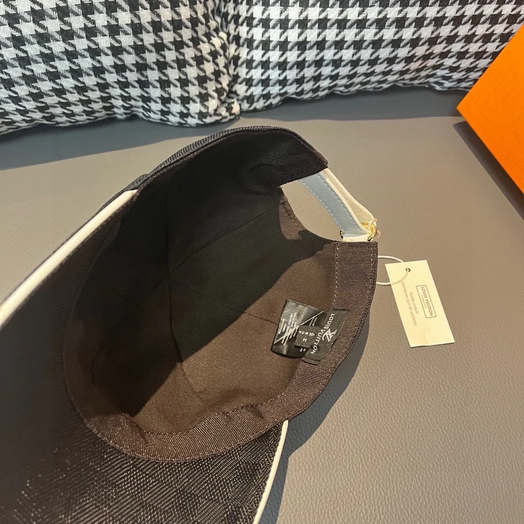 Головные Уборы Louis Vuitton 17515273