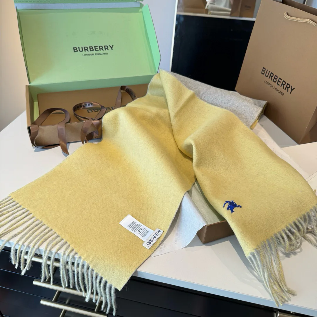 Шарфы Burberry 824017