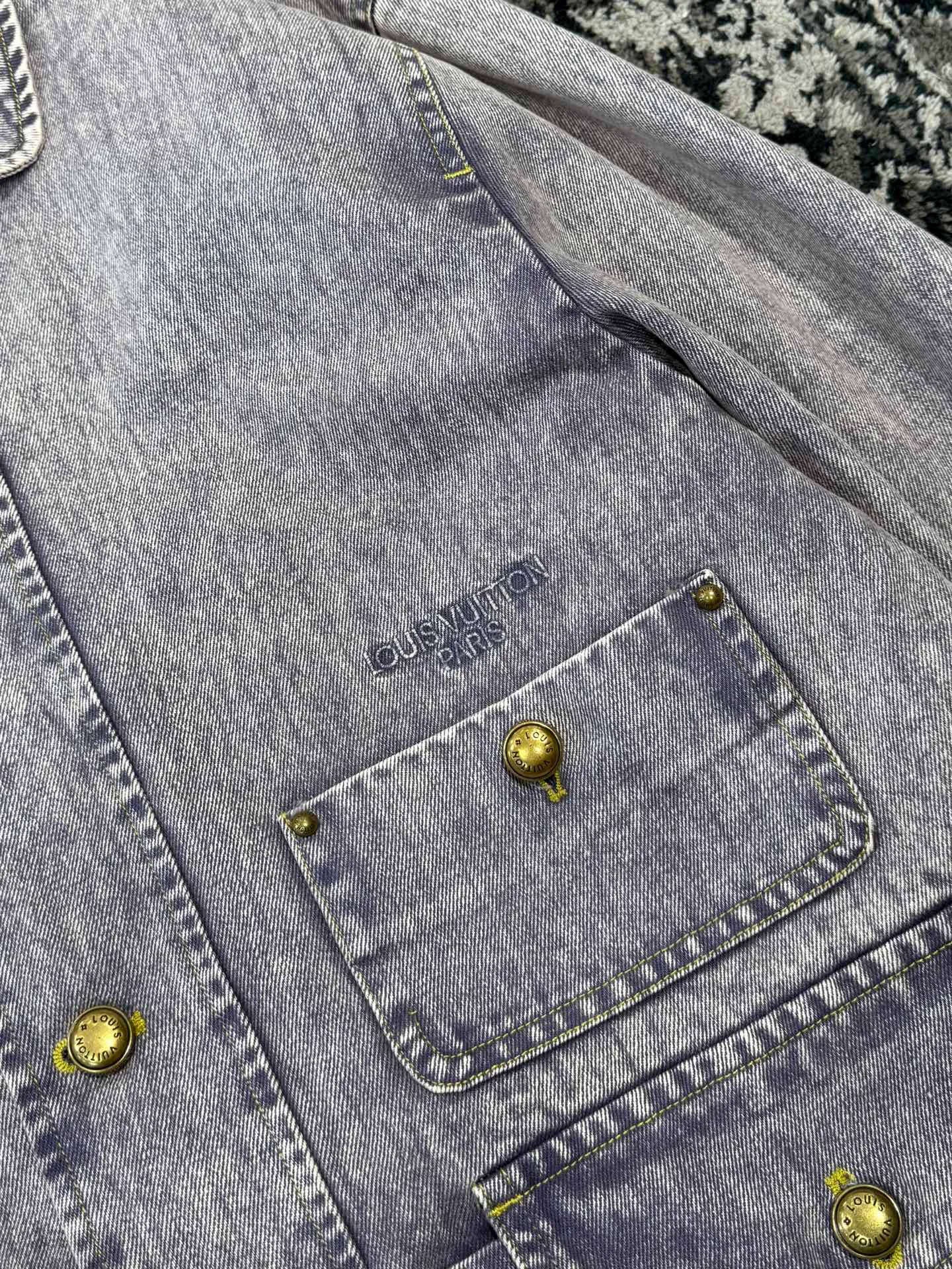 Куртки И Пуховики Мужские Louis Vuitton 11068256