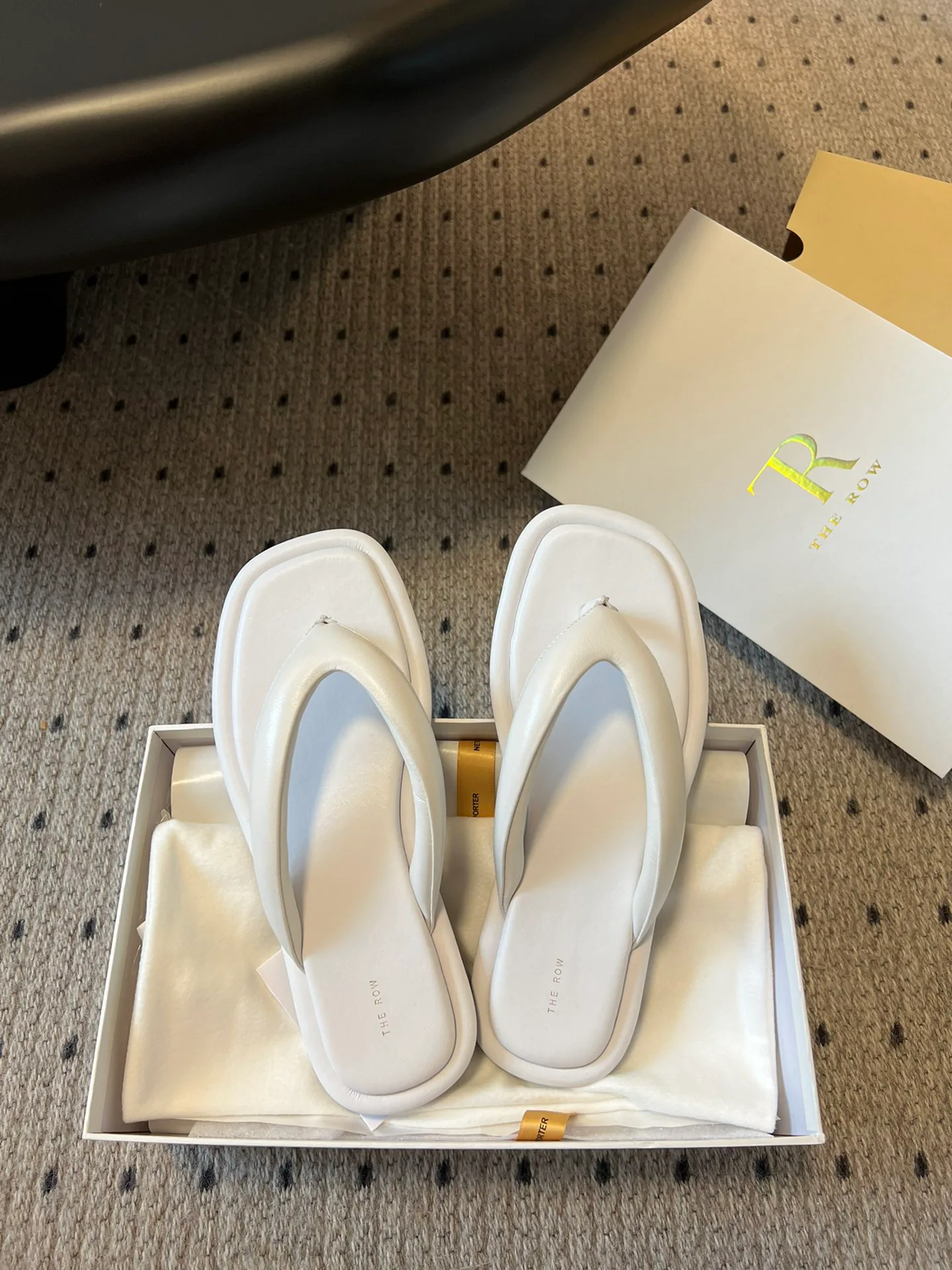 Шлепанцы Женские The Row 16641