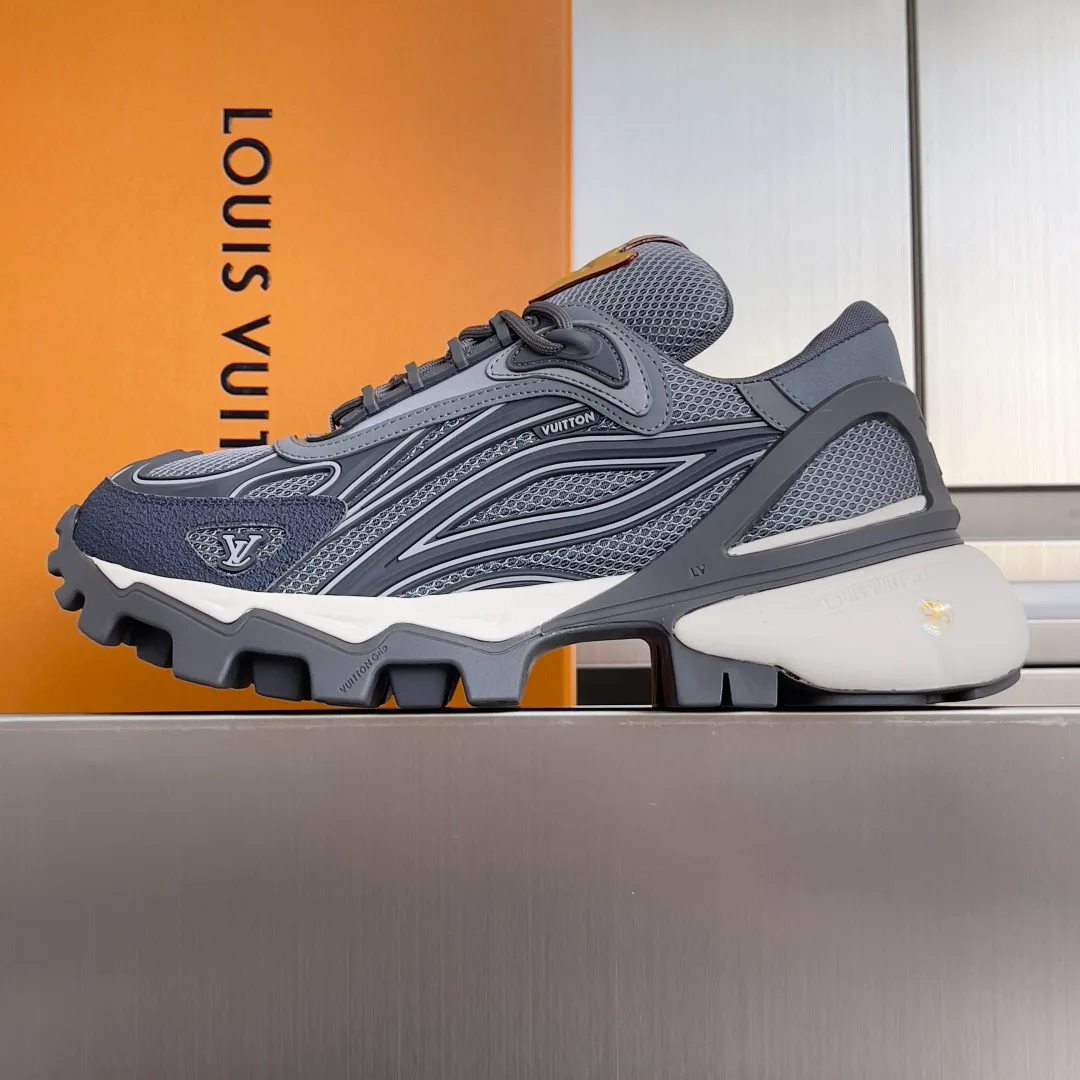 Кроссовки Мужские Louis Vuitton 931000