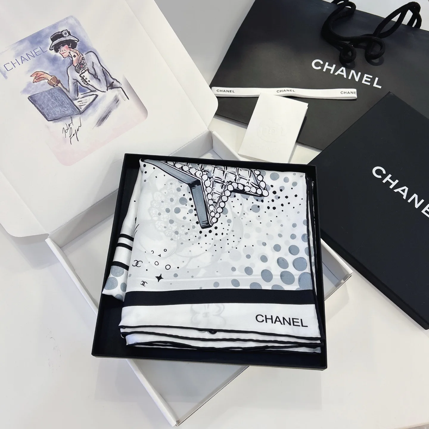 Платки Chanel 11662676