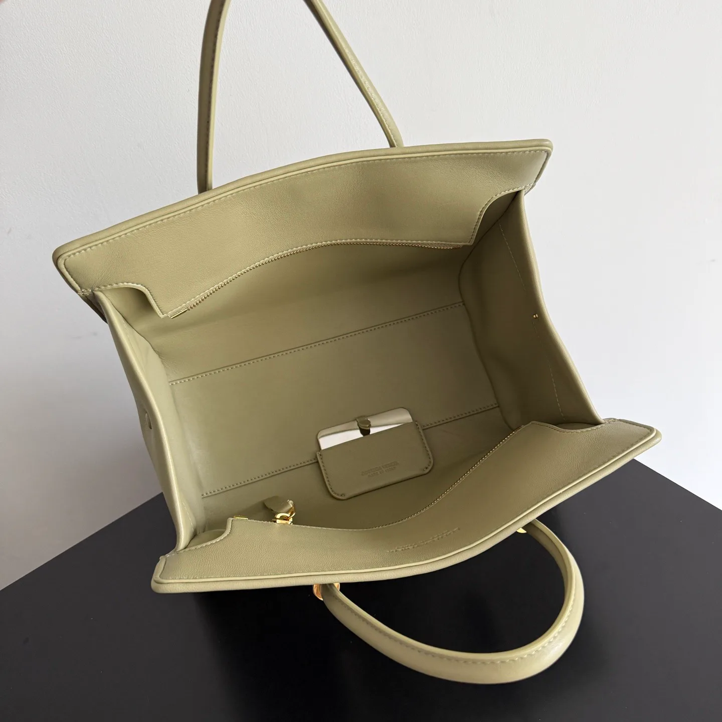 Классические Сумки Женские Bottega Veneta 17973996