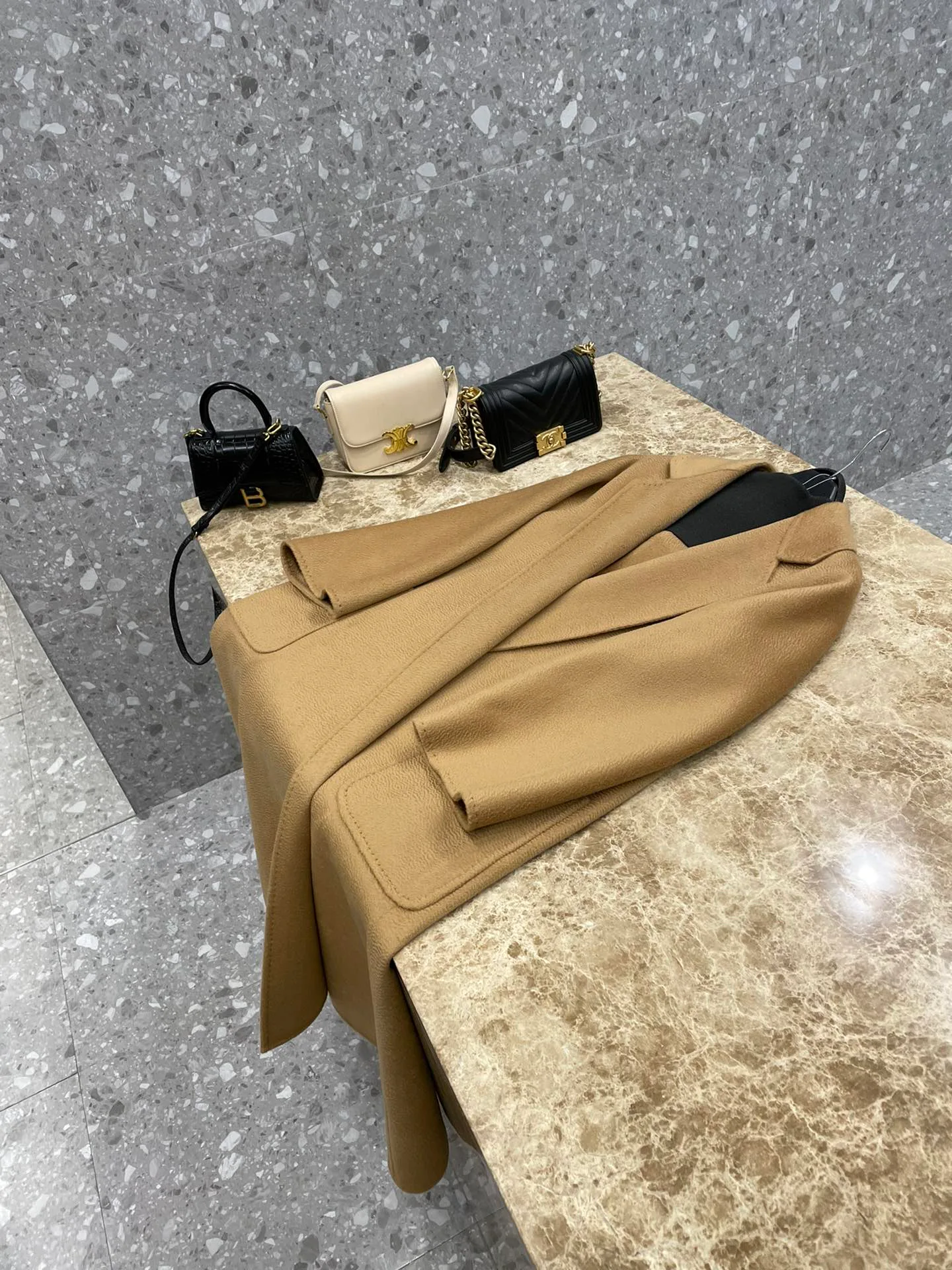Пальто Женские Max Mara 18090285