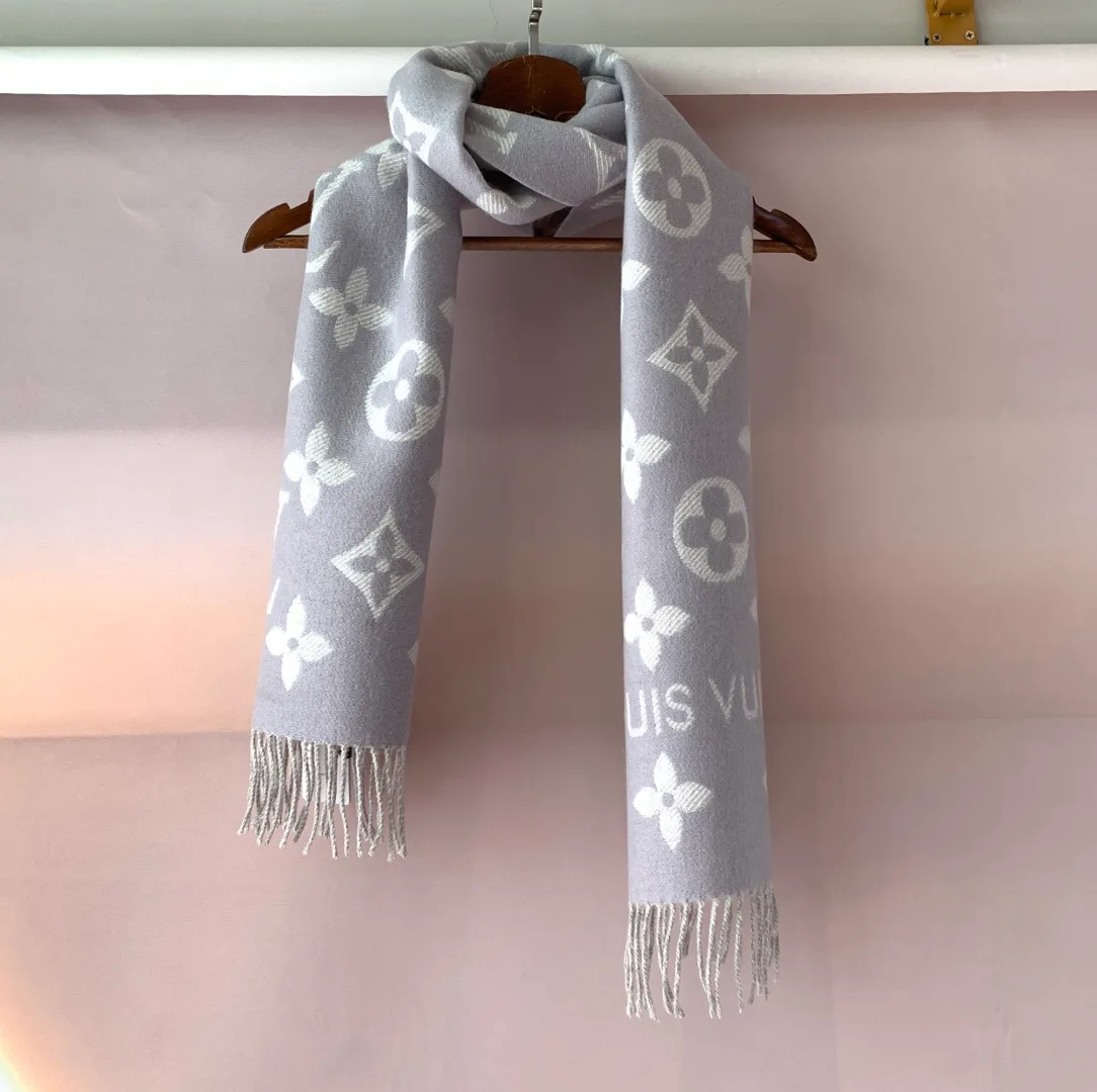 Шарфы Louis Vuitton 1437080