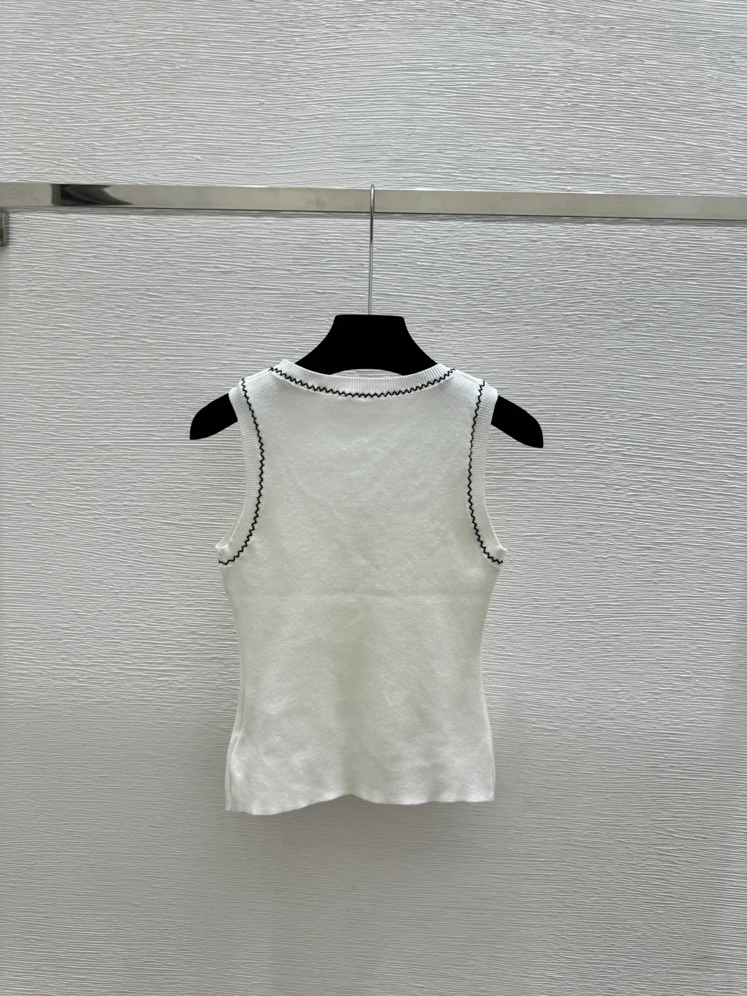 Жилеты Женские Chanel 13072729
