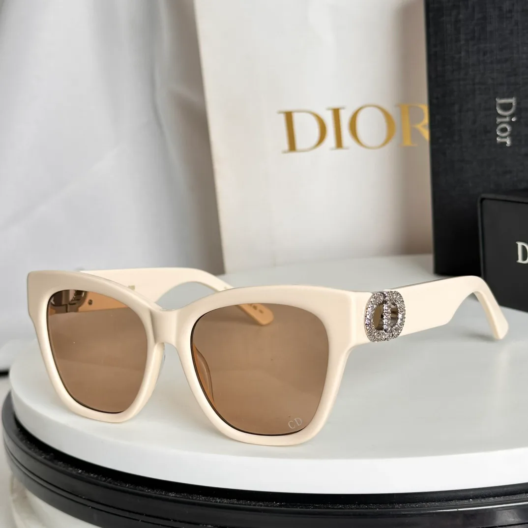 Очки Christian Dior 231900