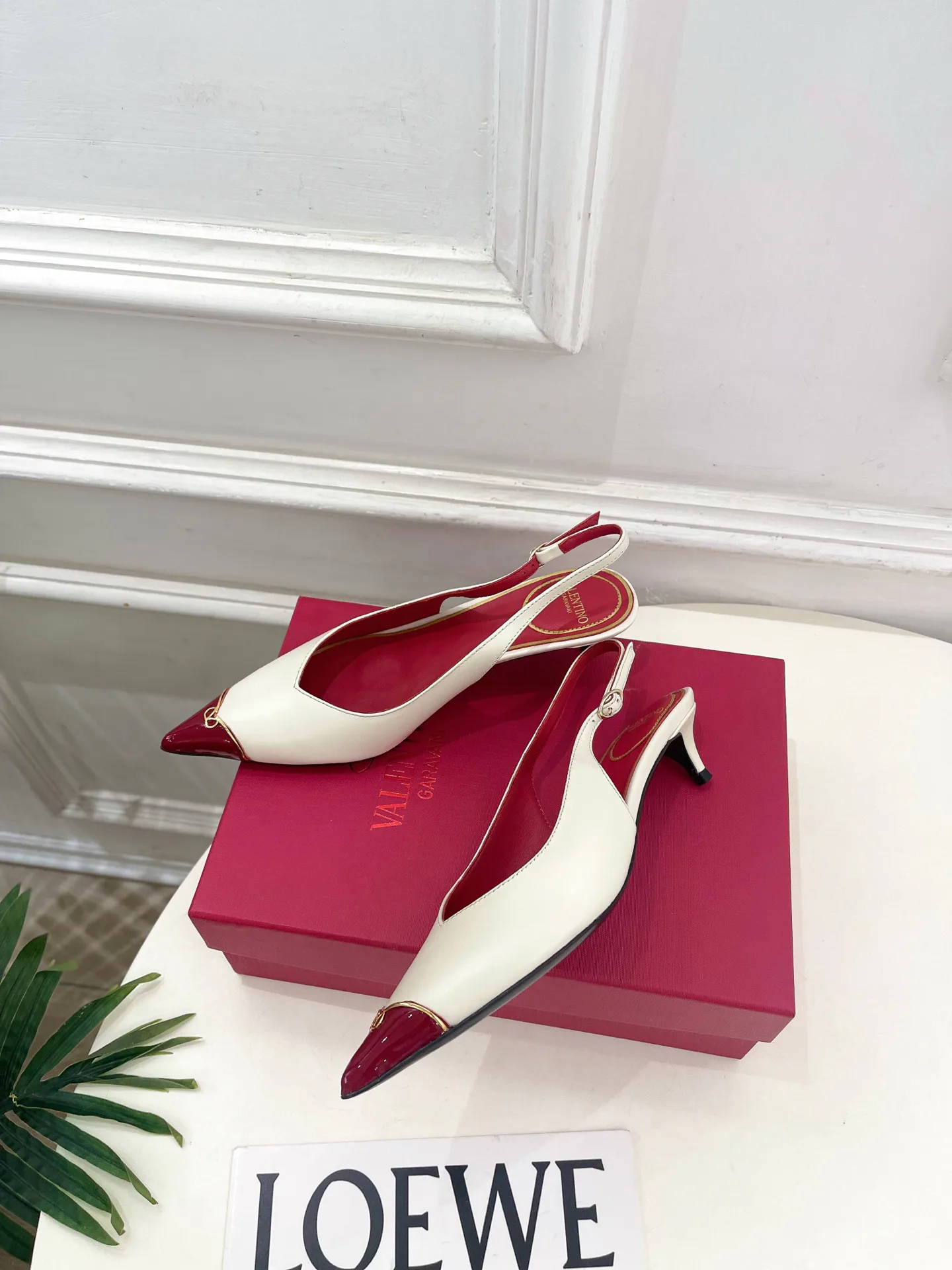 Босоножки Женские Valentino 17482671